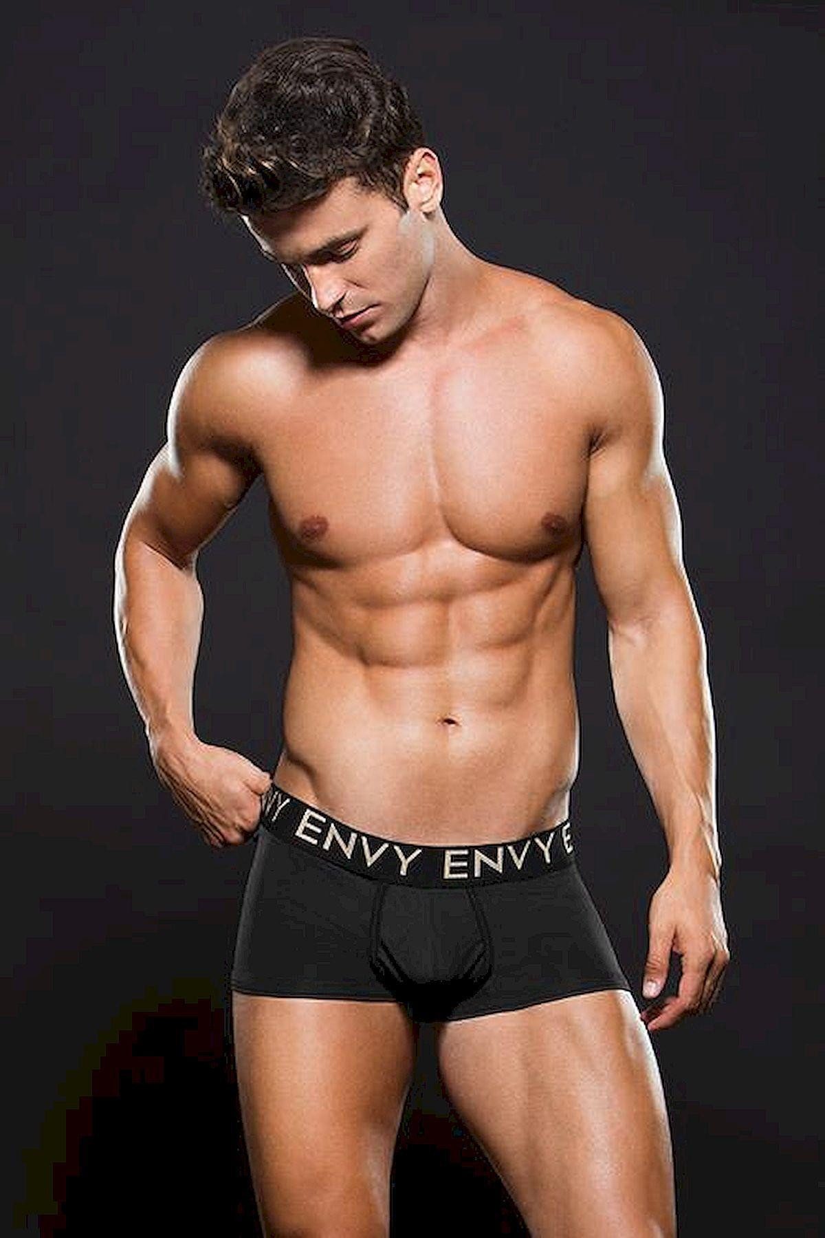 Envy Trunk Boxershort in Schwarz mit kurzen Hosenbeinen