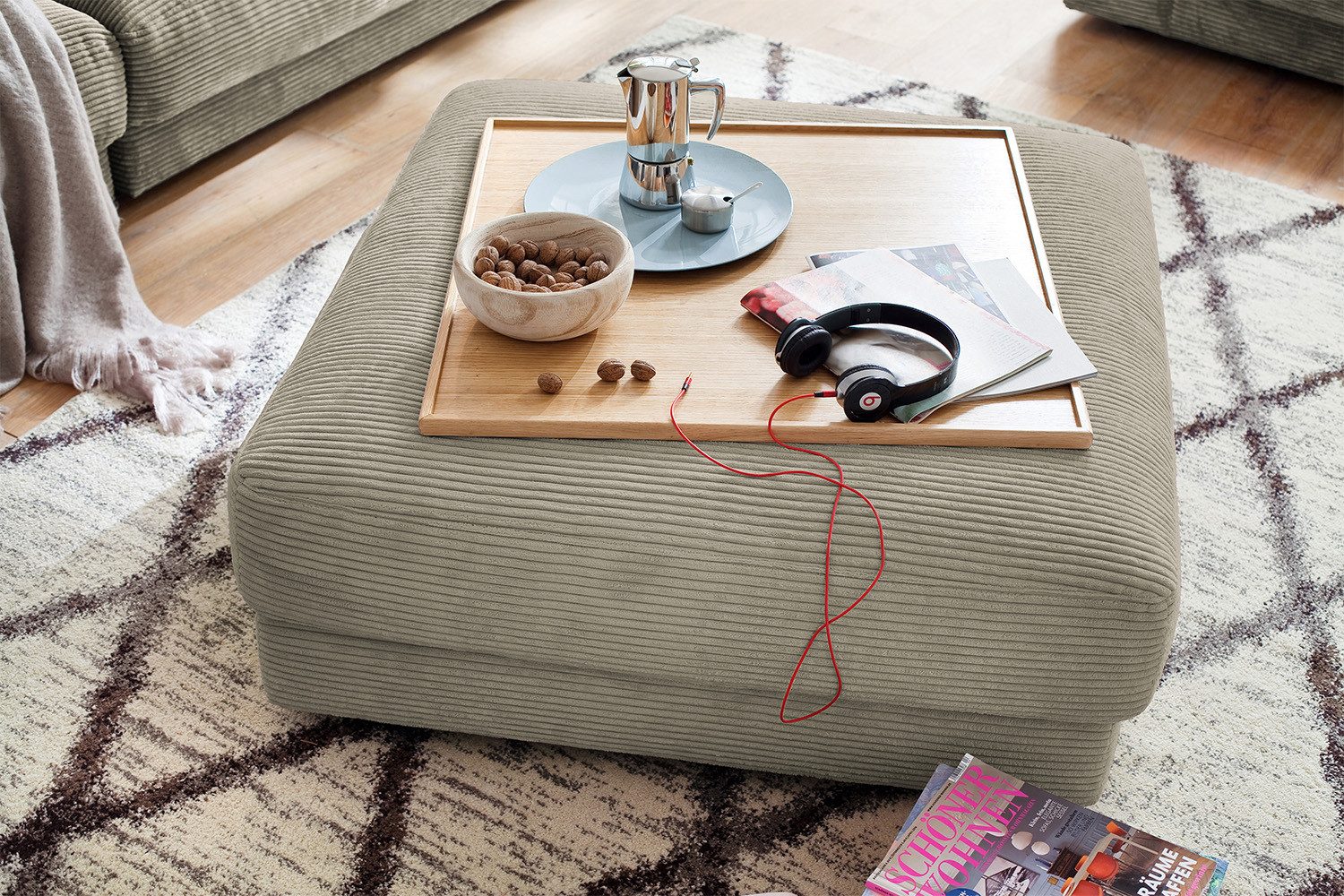 KAWOLA Hocker MADELINE, Big Hocker Polsterhocker Cord verschiedene Farben
