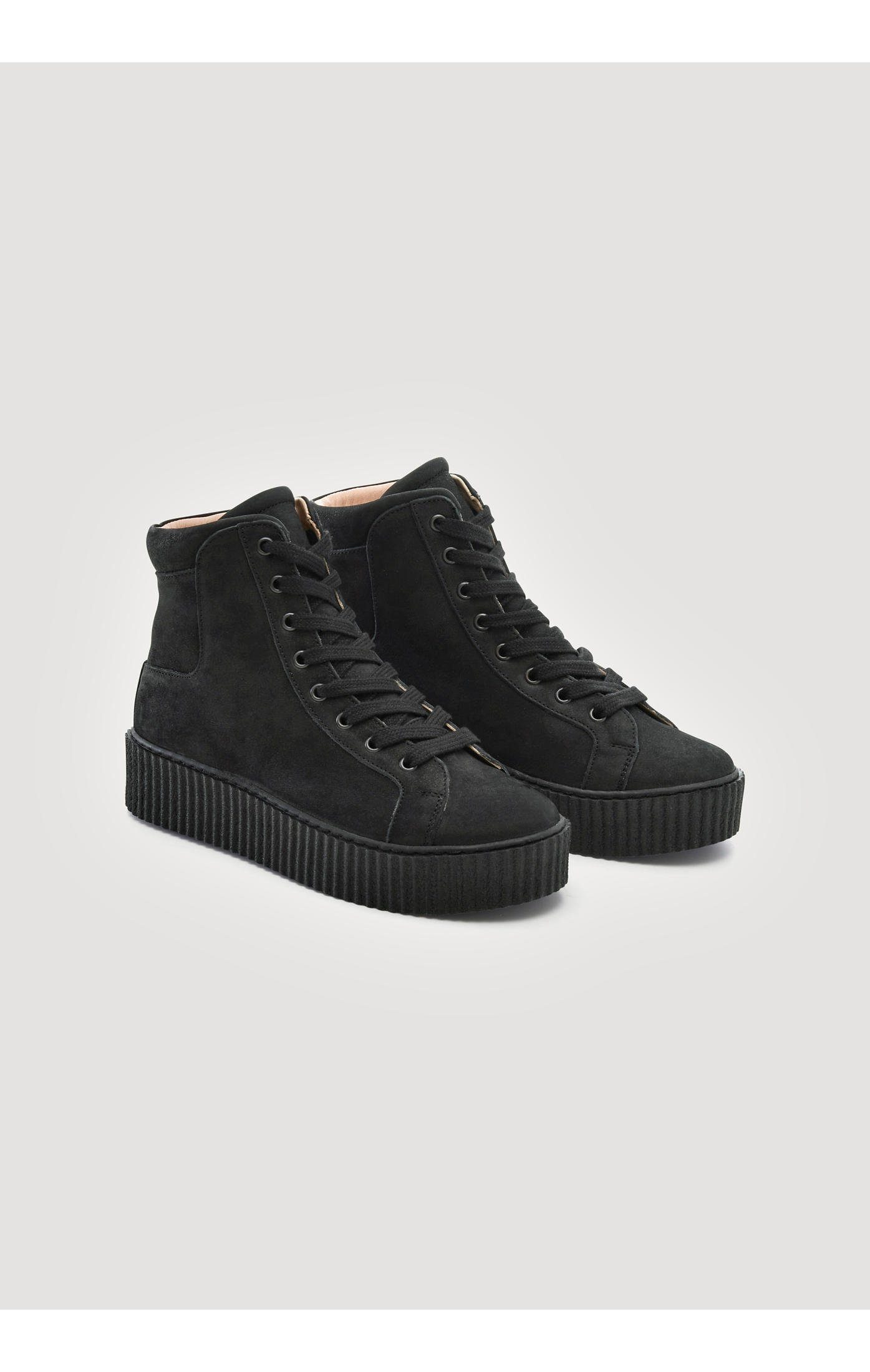 Hessnatur Hightop Sneaker schwarz