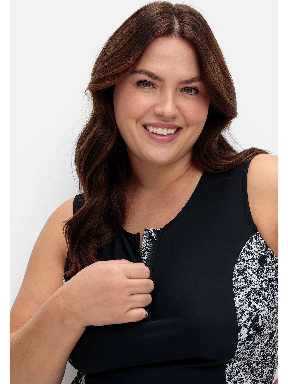 Sheego Tankini-Top Große Größen, mit Soft Cups und Front-Zipper