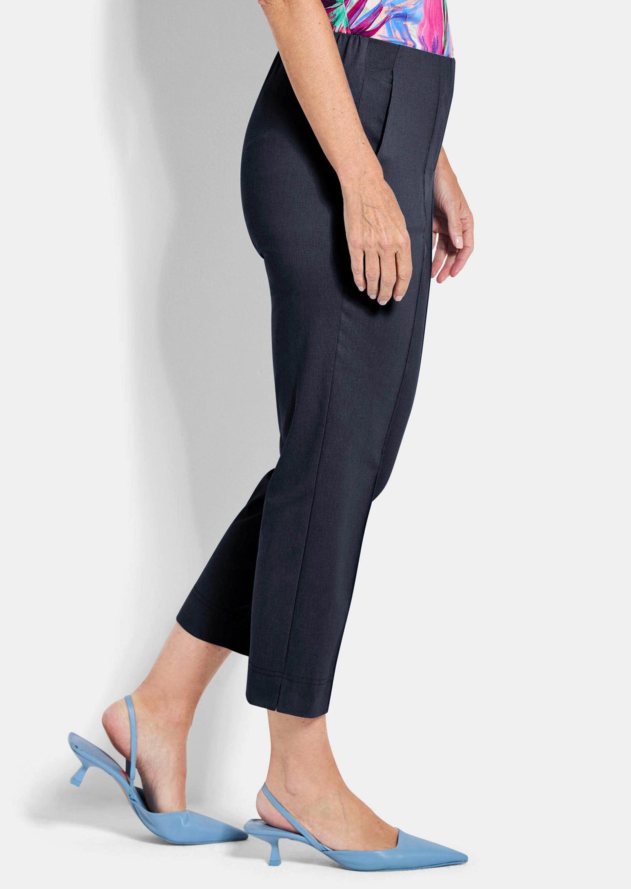 GOLDNER Stretch-Hose Kurzgröße: Elegante 7/8-Hose mit Biesen Stretchhose mit Schlupfbund, Eingriffstaschen und 7/8-Länge – Bild 4 von 5