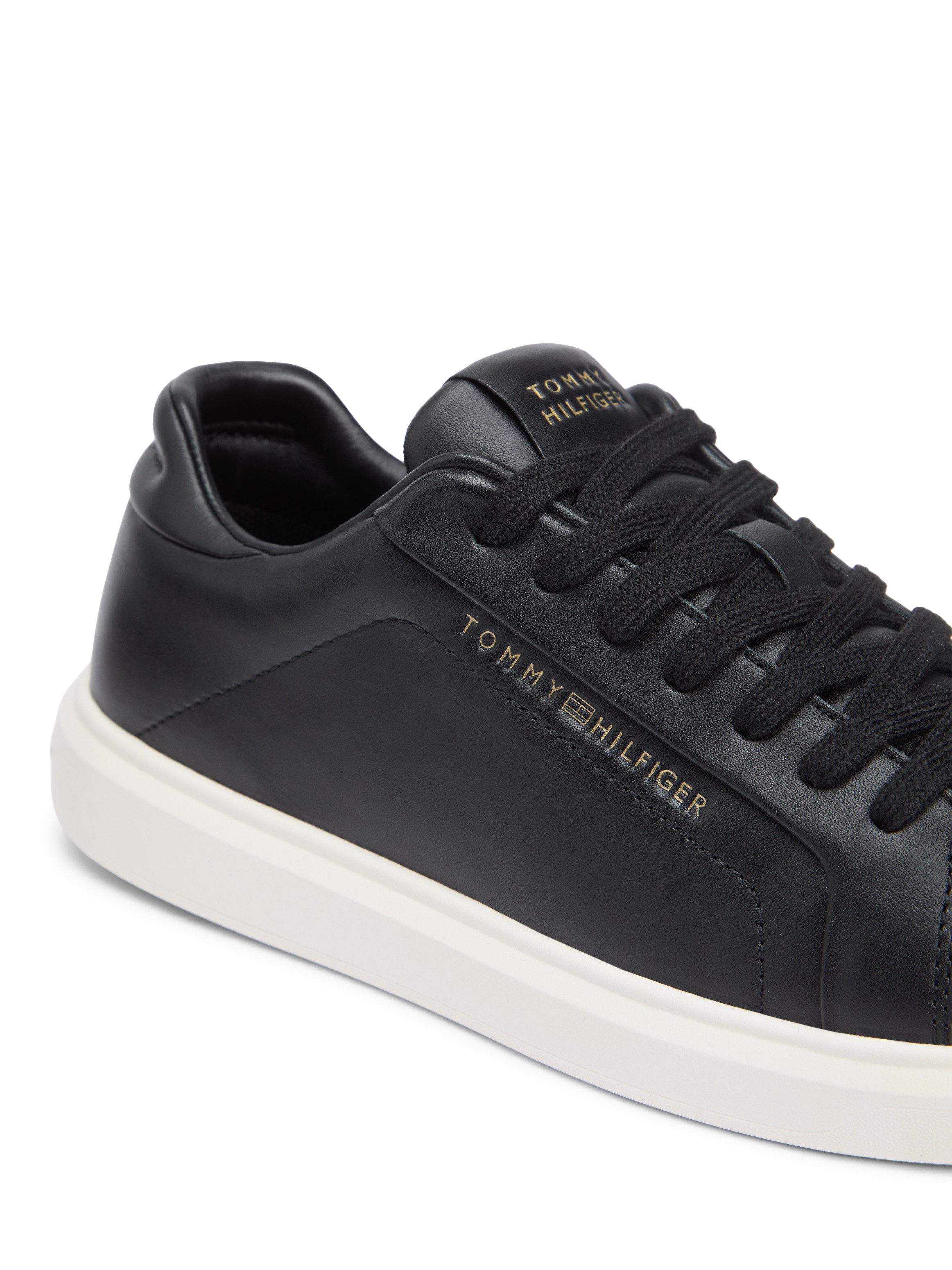 Tommy Hilfiger ICON COURT LIGHT WEIGHT SHINNY Plateausneaker Freizeitschuh, Halbschuh, Schnürer mit TH-Logo - klein ausfallend