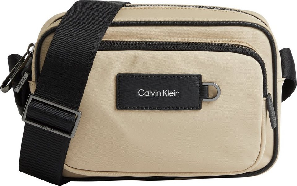 Calvin Klein Mini Bag CK ELEVATED CAMERA BAG, mit gepolsterter Rückseite