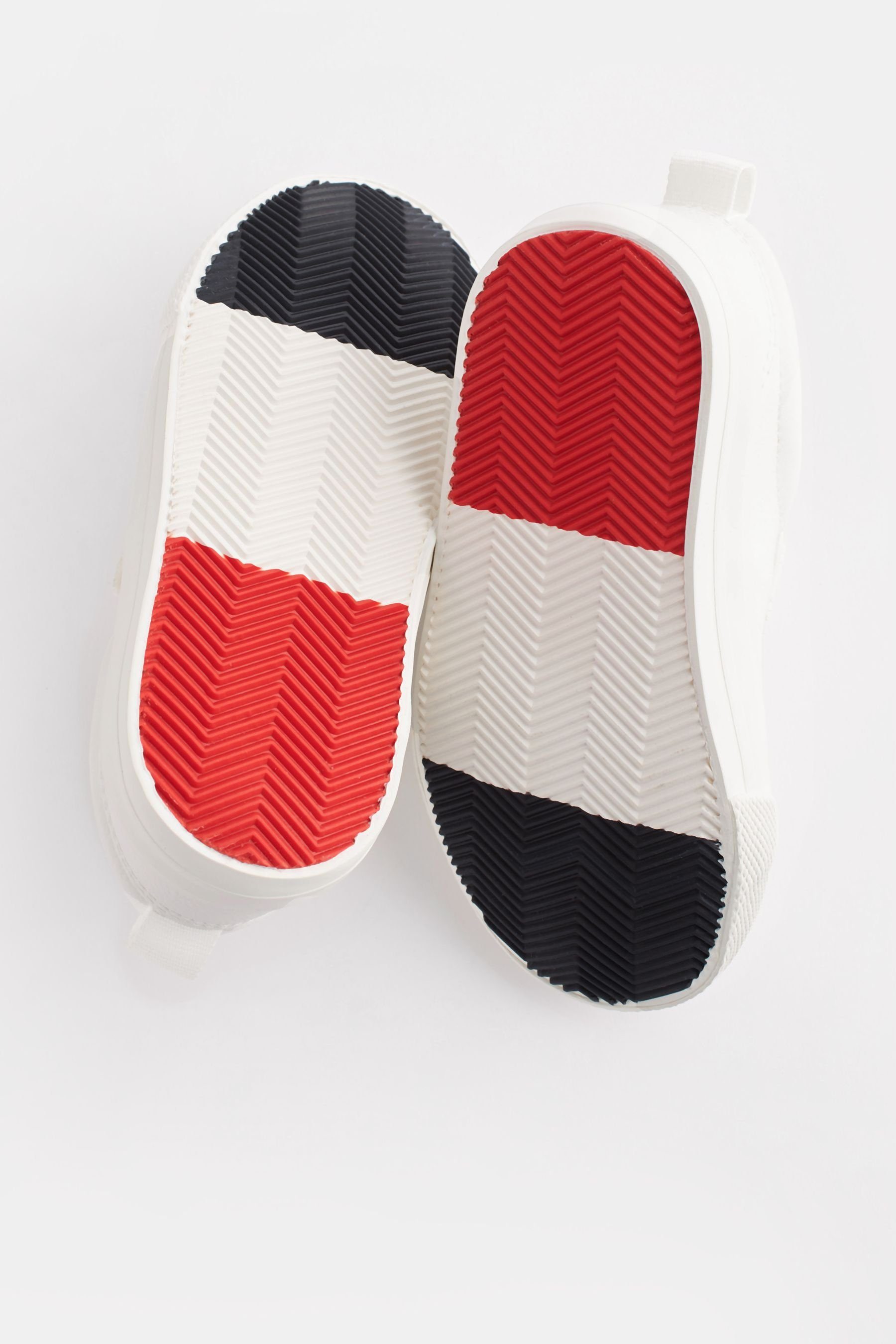 Next Schuhe mit Doppelklettverschluss, weite Passform Sneaker (1-tlg)