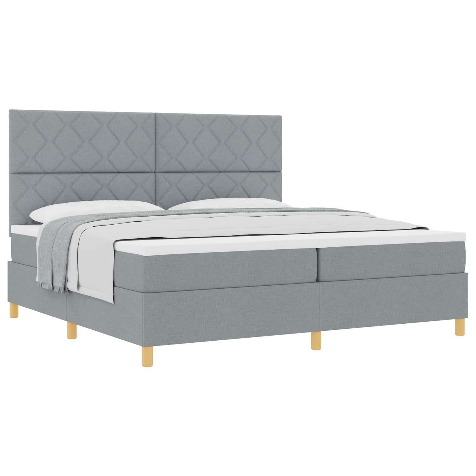 Bett Boxspringbett mit Kopfteil Hellgrau 200 x 200 cm Stoff