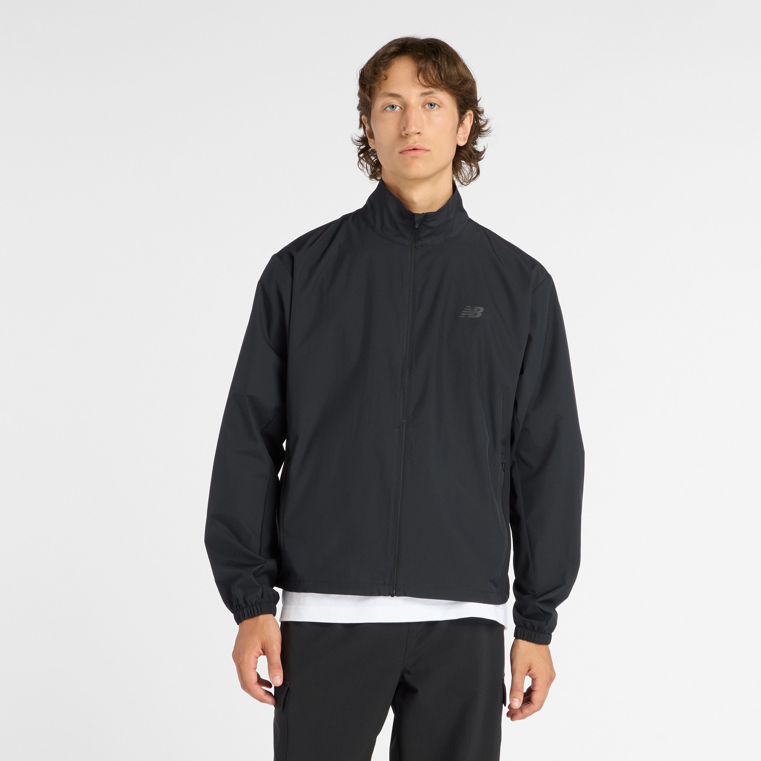 New Balance Laufjacke FAST DAYS JACKET feuchtigkeitsableitendes Material, mit Bewegungsfreiheit