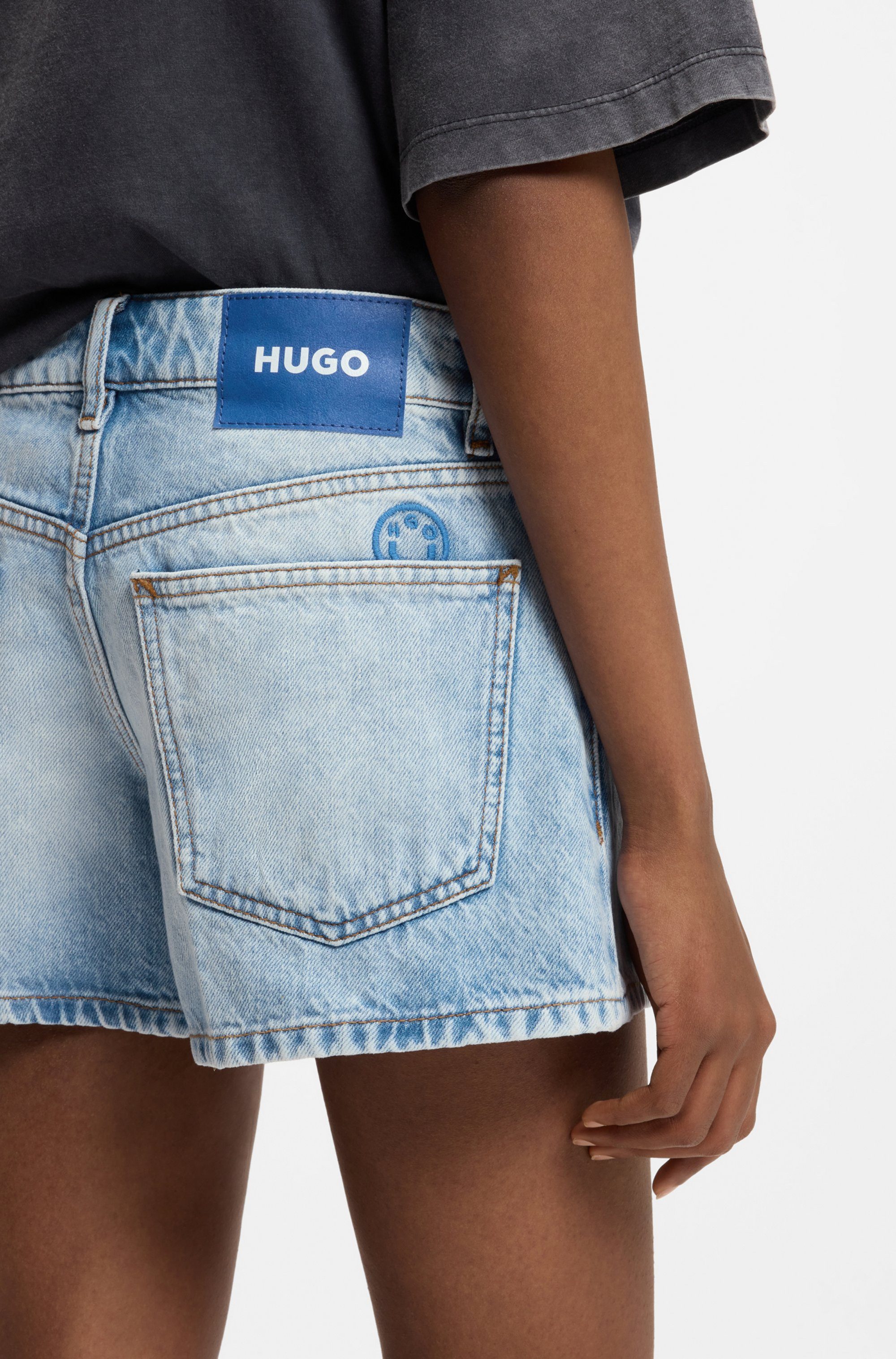 HUGO Blue Jeansshorts Galimon Mid Rise, Logo-Stitching günstig online kaufen