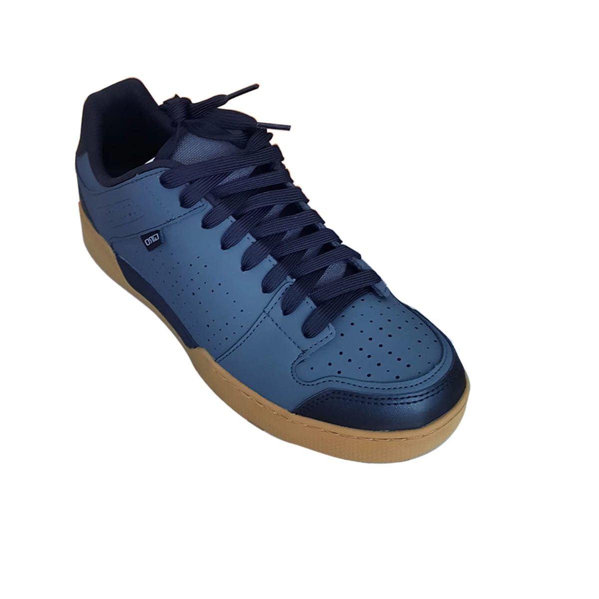 Giro empire hotsell v9