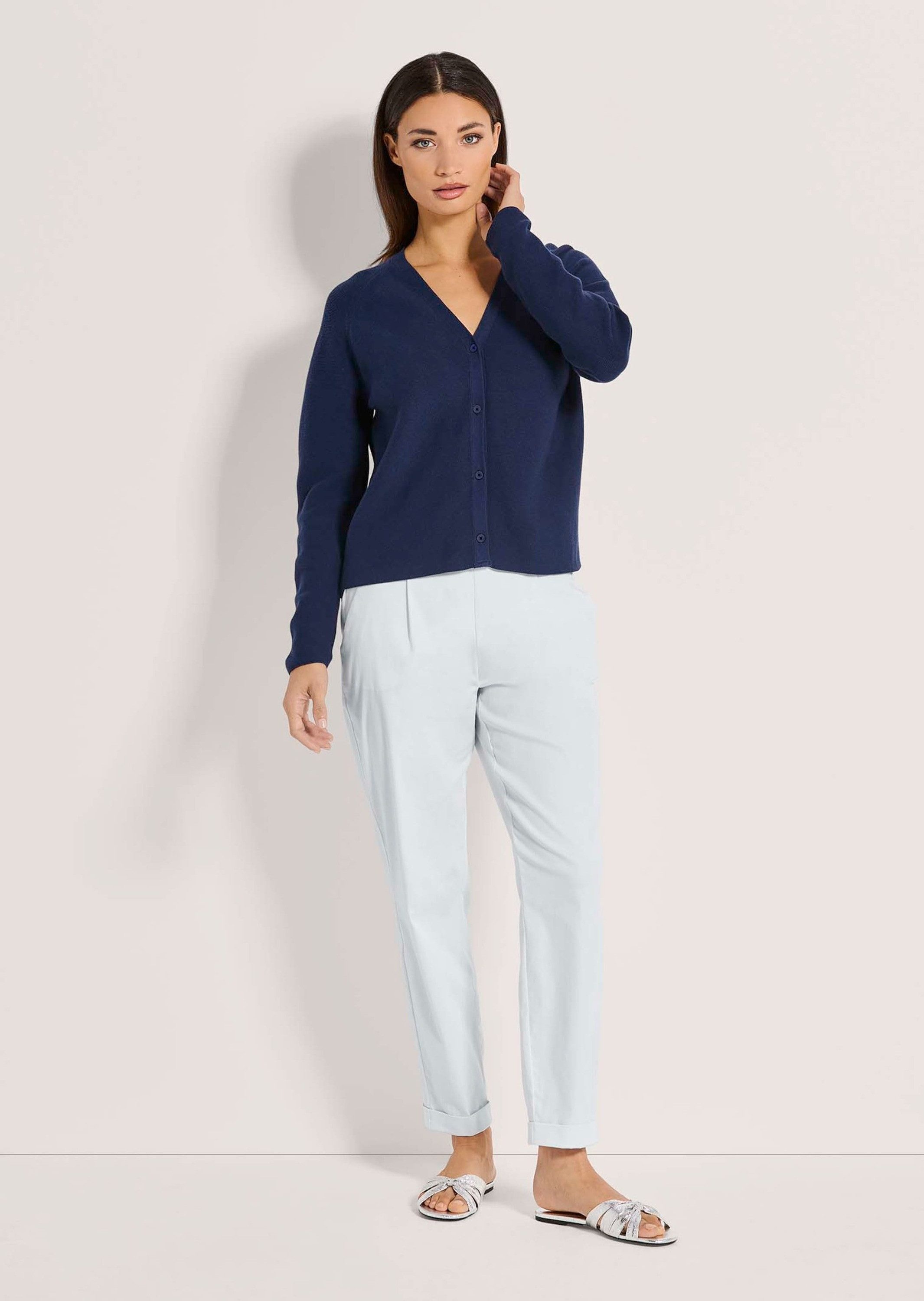 MADELEINE Strickjacke Strickjacke mit V-Ausschnitt günstig online kaufen