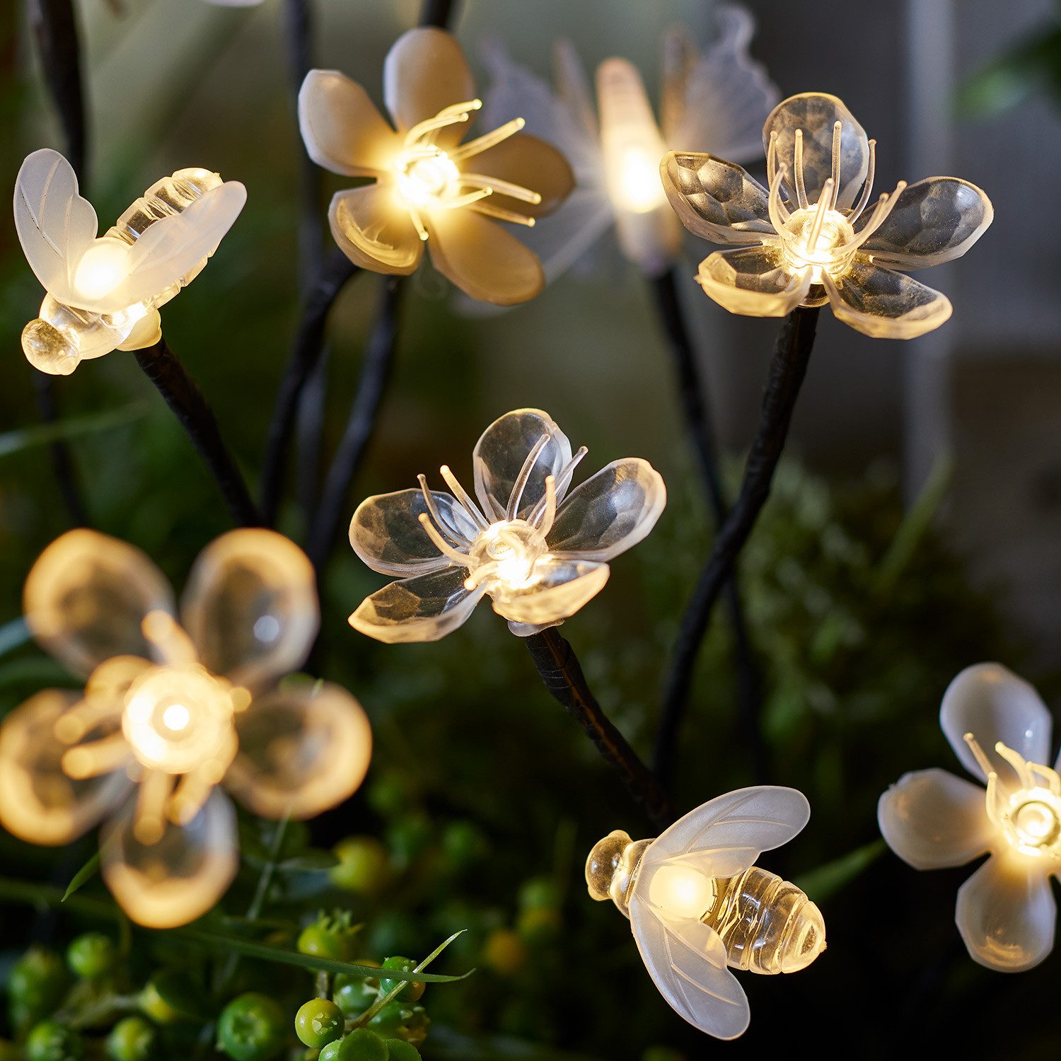 Lights4fun LED Gartenleuchte Solar Stableuchten Blumen, Bienen & Schmetterlinge