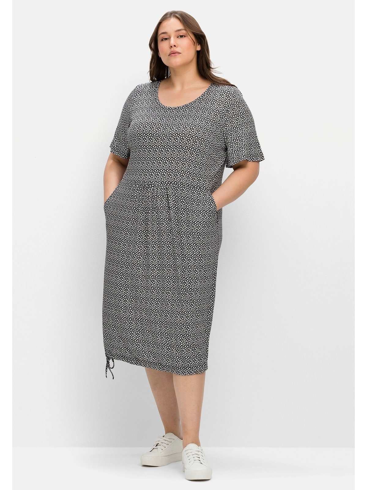 Sheego Sommerkleid Große Größen mit Minimalprint und Saum-Tunnelzug