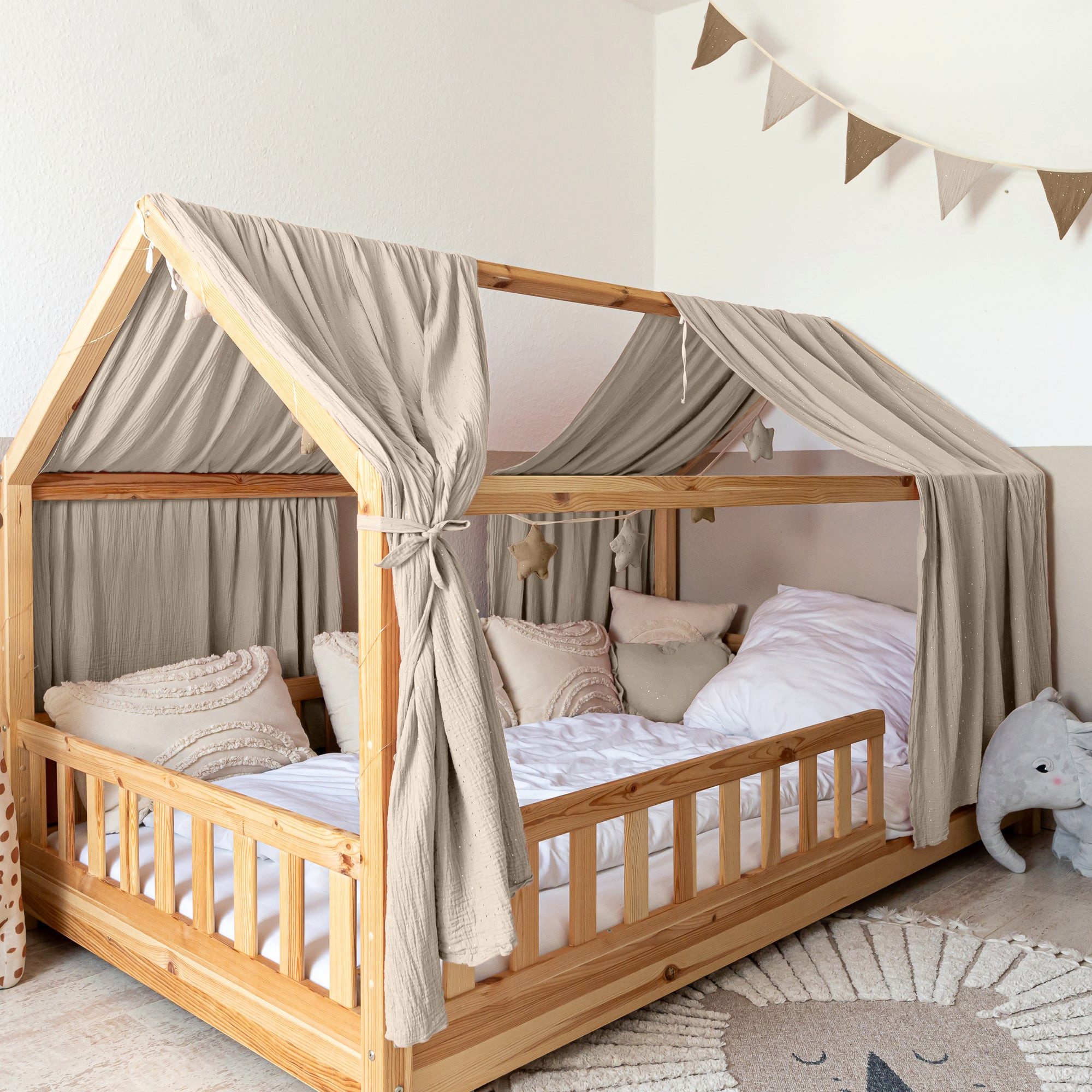 lilimaus Betthimmel für Hausbett aus 100% Musselin - 2er-Set fürs Kinderbett (1-tlg), 2 Stoffbahnen mit feinen Goldapplikationen - schnell montiert