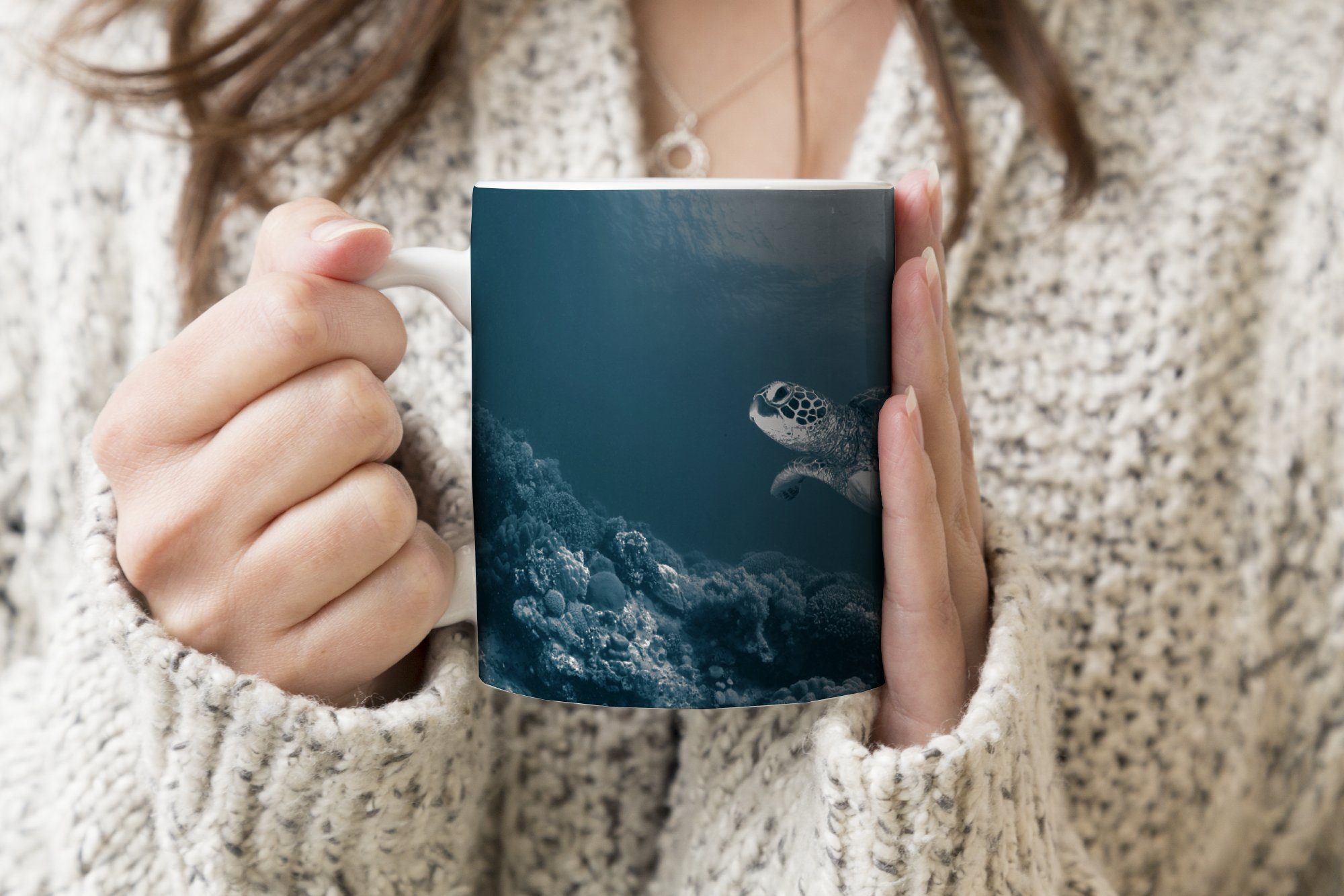 - Geschenk Kaffeetassen, Keramik, Becher, Meerestiere Schildkröte Schwarz MuchoWow Tasse Teetasse, Teetasse, - und - Tiere, weiß Wilde
