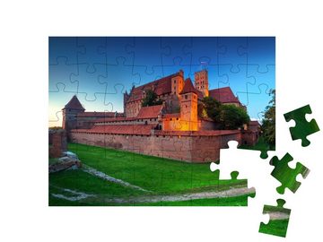 puzzleYOU Puzzle Burg Malbork des Deutschen Ordens, Polen, 48 Puzzleteile, puzzleYOU-Kollektionen Polen