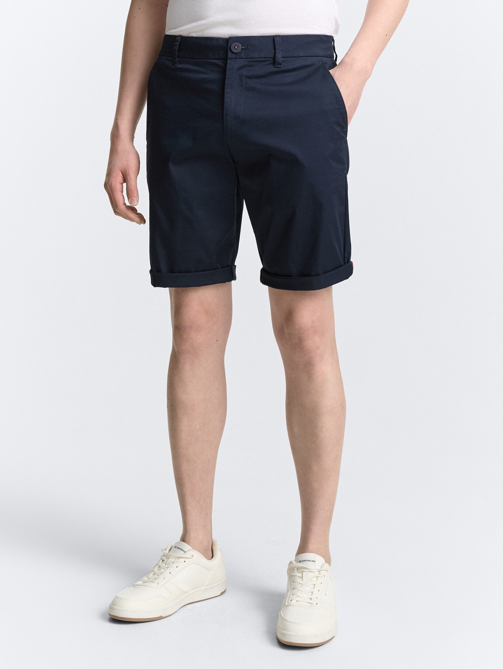 Bermudas Lightweight Regular Chino Shorts