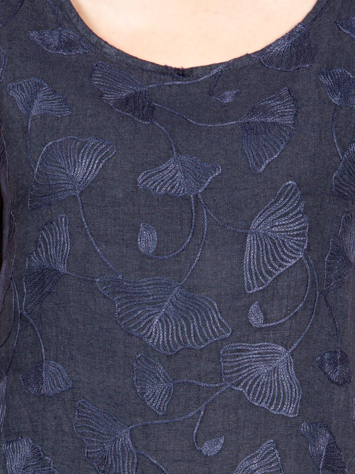 Caspar Sommerkleid SKL031 knielanges Damen Sommer Leinenkleid mit Ginko Blatt Stickmuster Luftig leicht, figurumspielende Form, mit seitlichem Jersey-Einsatz