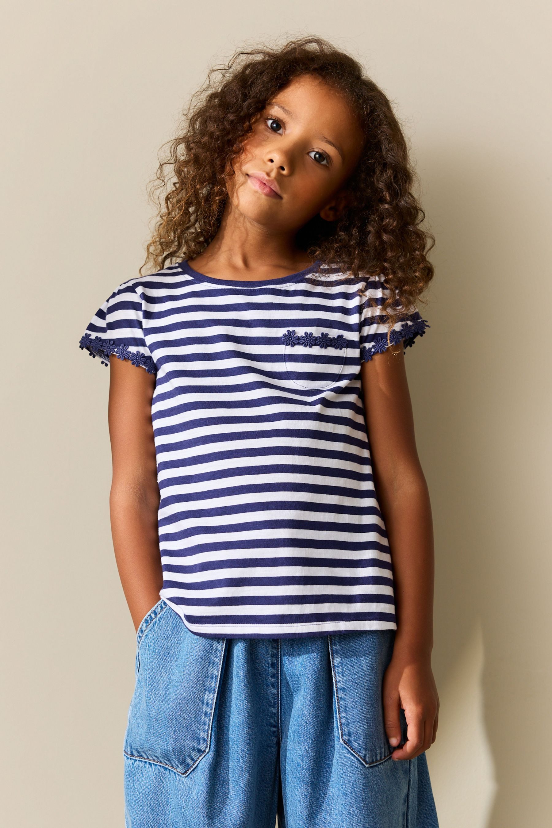 Next T-Shirt T-Shirt mit Blümchentasche (1-tlg)