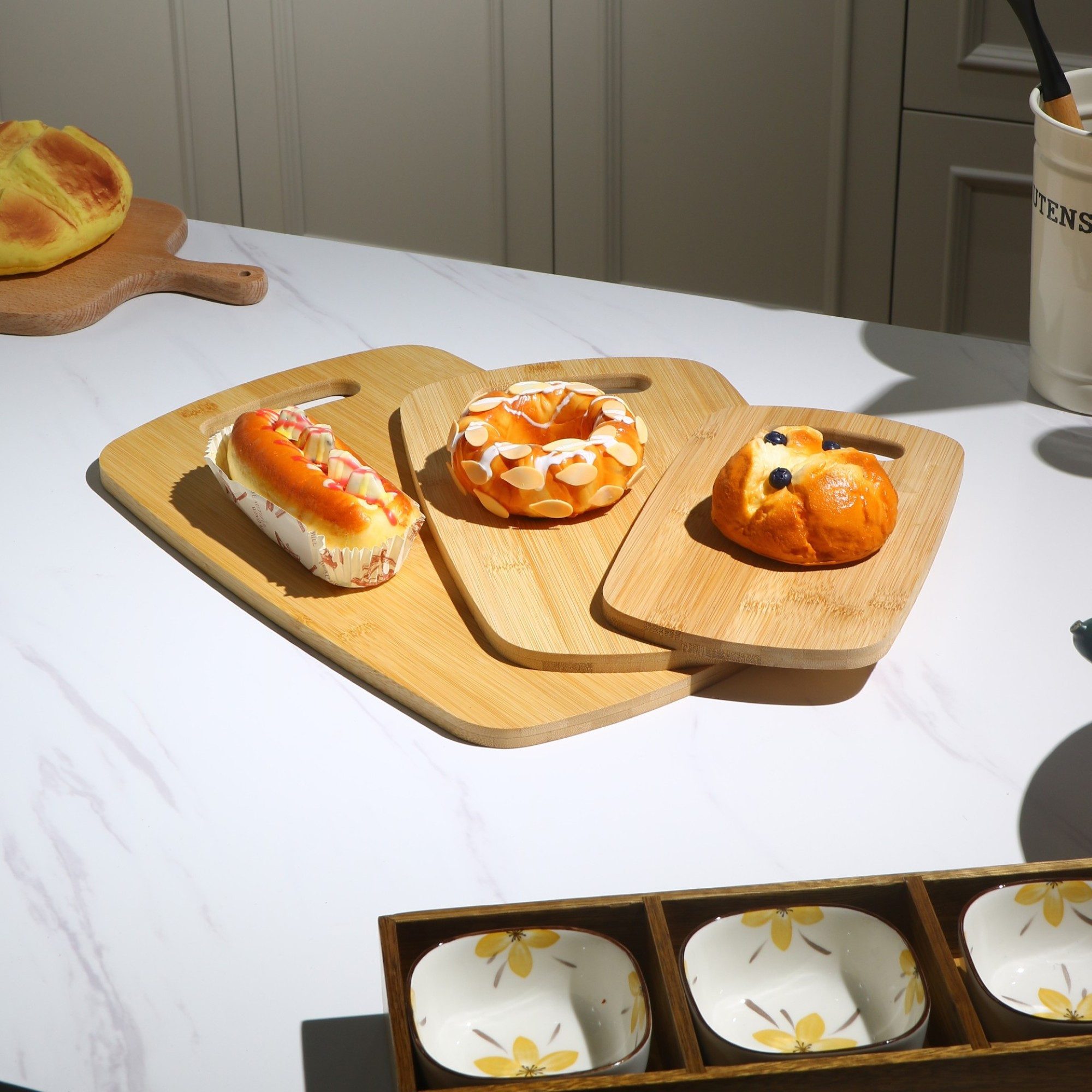 Cheffinger Schneidebrett 3-teiliges Bambus Schneidebrett-Set – Robust & Vielseitig, (3-St)