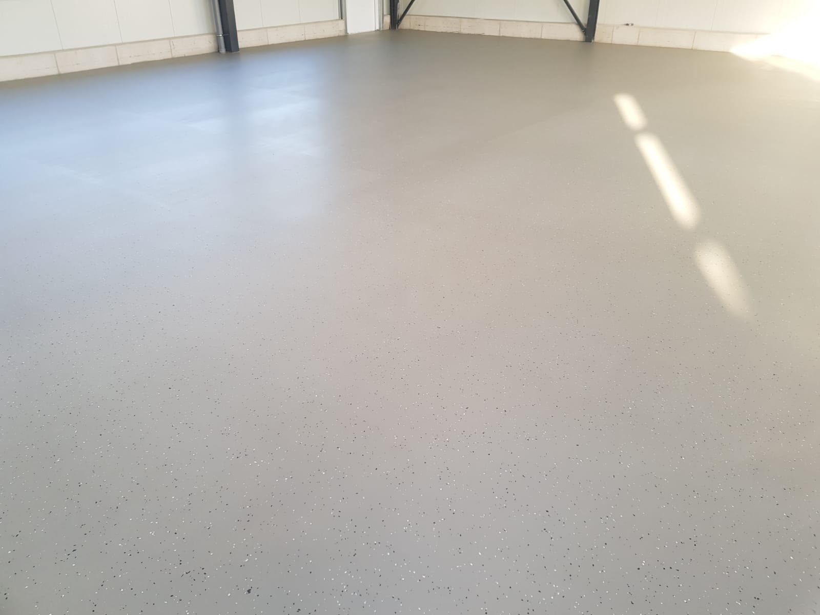 Samatec Designboden UV-stabil 2K Epoxid Bodenversiegelung Kopfversiegelung UV120, 1 St.