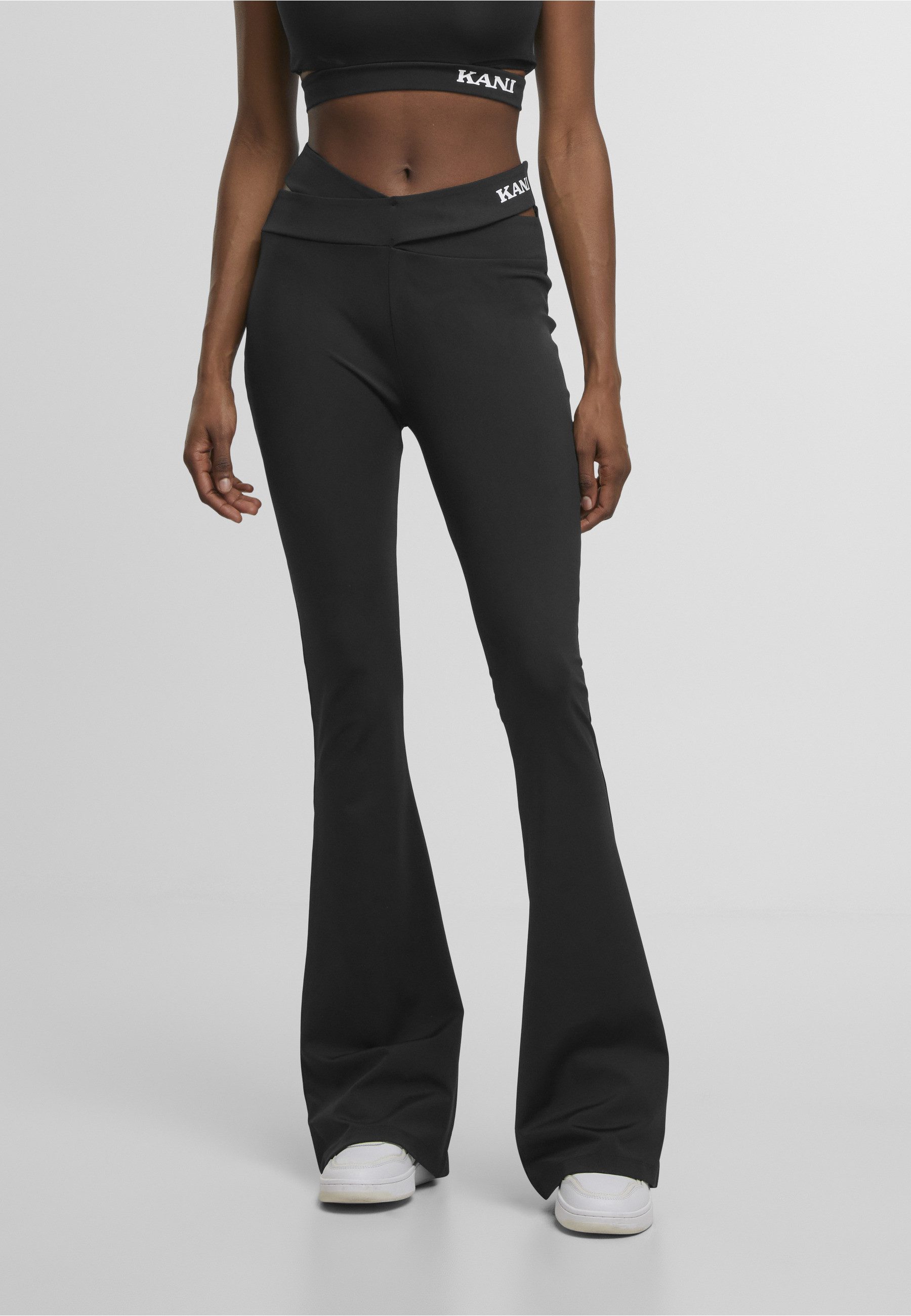 Karl Kani Stoffhose Karl Kani Retro Cut Out Flared Pants (1-tlg)