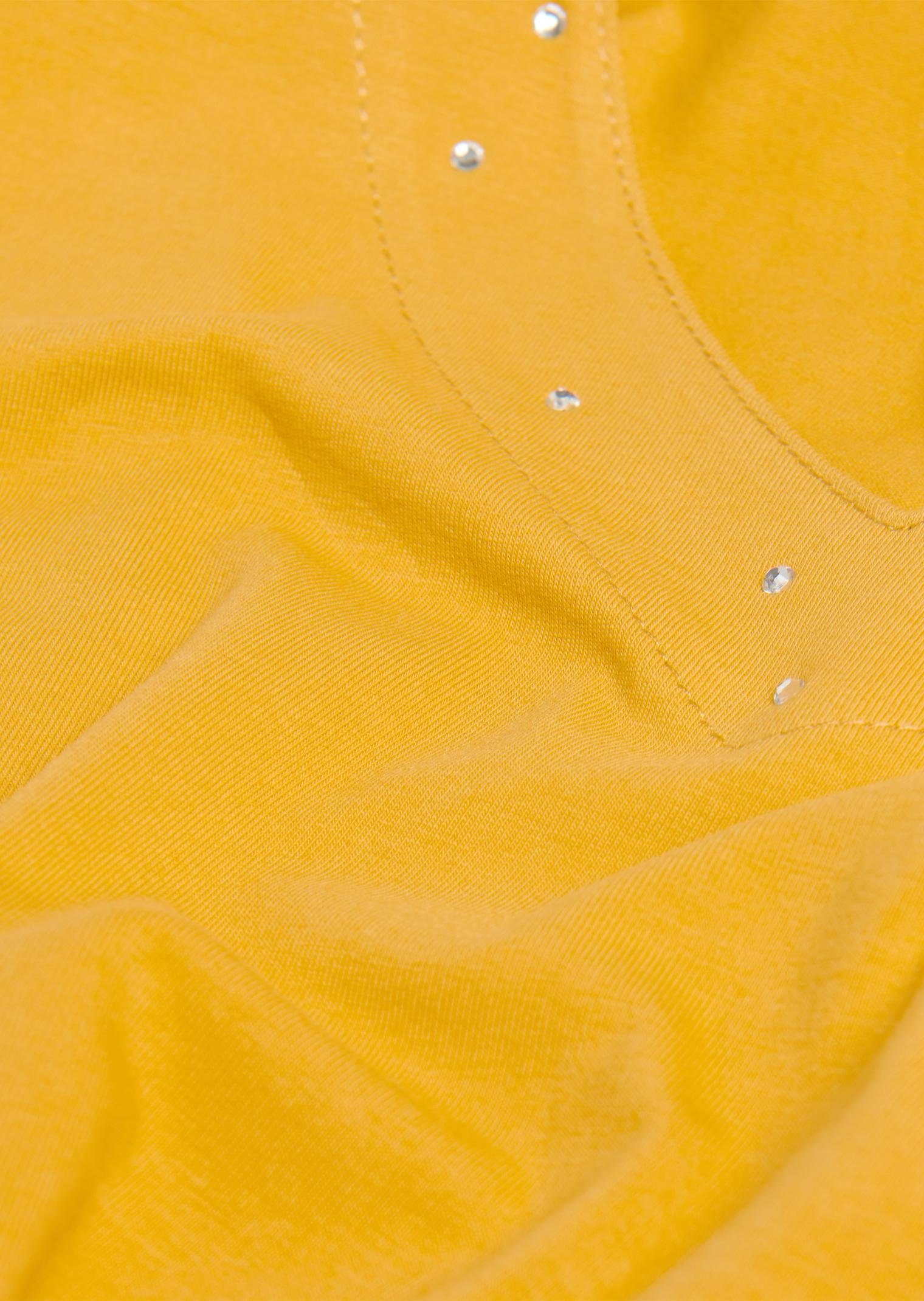 Ausschnitt safran 3/4-Arm-Shirt Schmucksteinchen GOLDNER mit und T-Shirt charmantem