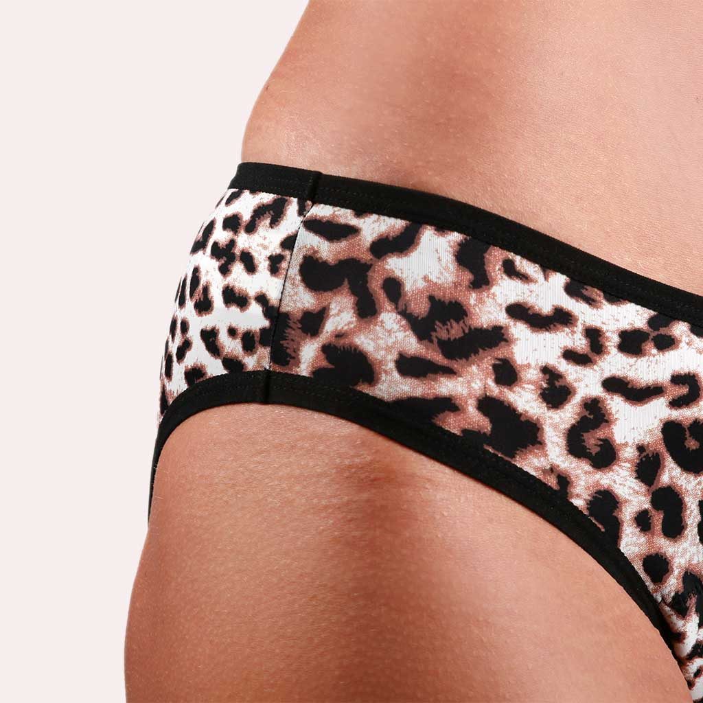 Taynie Periodenslip Leo ultra - ersetzt 6 Tampons - Low Waist, Nacht - Periodenunterwäsche (1-St) Auslaufsicherer Schutz bis zum Bund, ideal bei starker Periode & Nacht