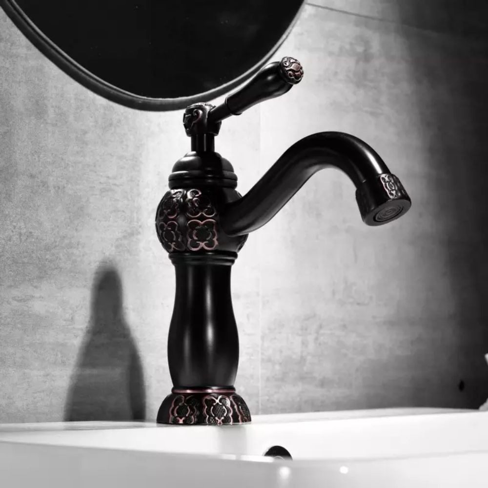 Kinaree Badarmatur Retro Wasserhahn NHON Messing, schwarz, geprägt