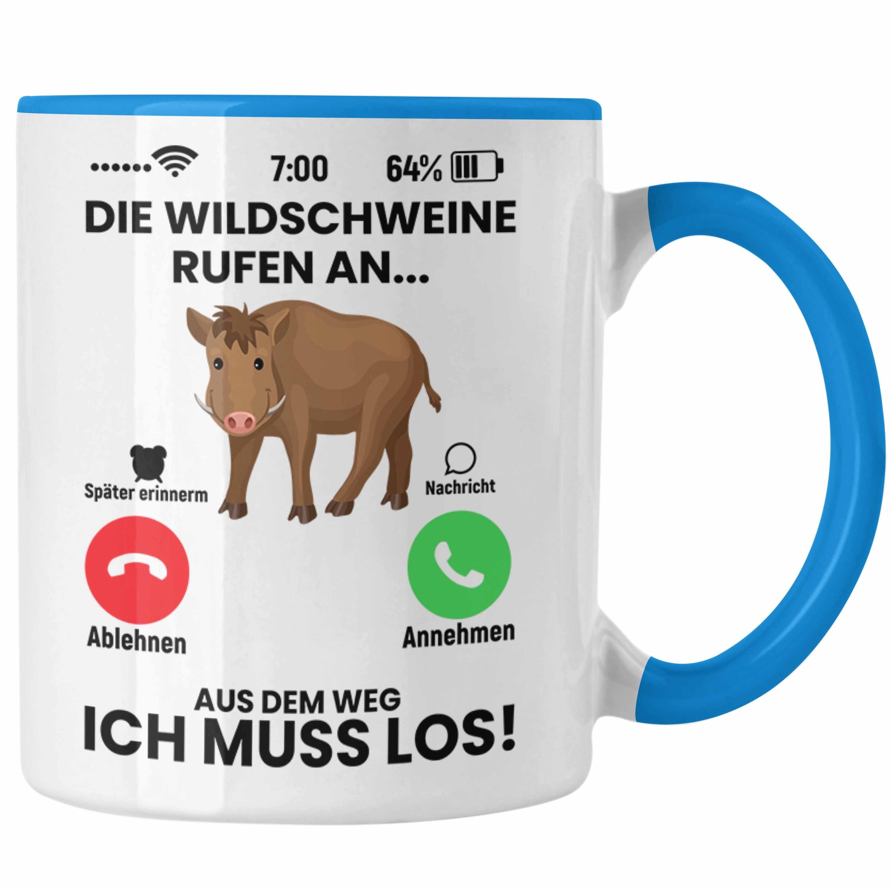 Trendation Tasse Trendation - Die Wildschweine Rufen An Tasse Geschenk für Jäger Lustiger Spruch als Geschenkidee zum Jagen Blau