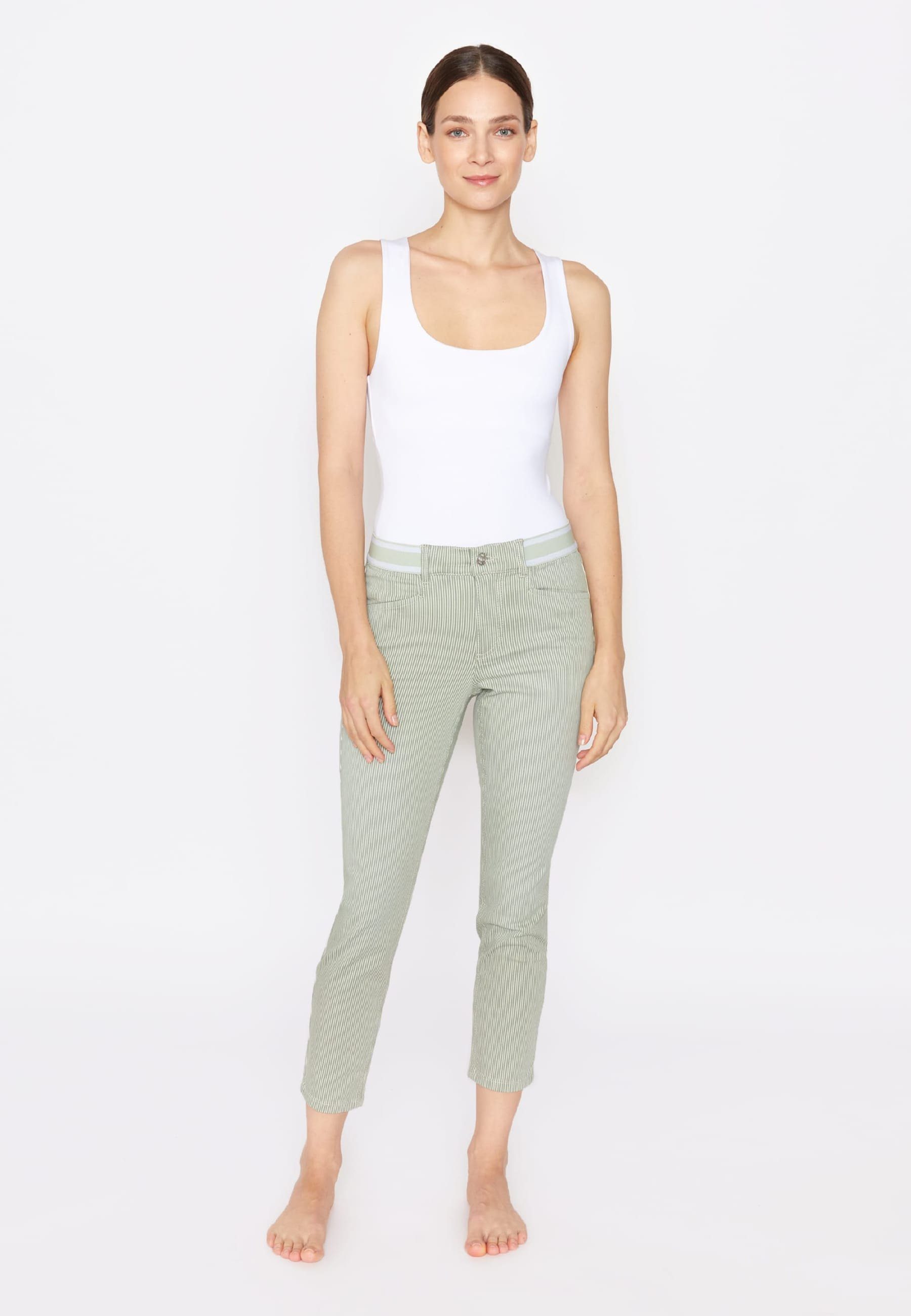 ANGELS 7/8-Jeans Jeans Ornella Sporty mit schmalen Streifen mit Label-Applikationen grün