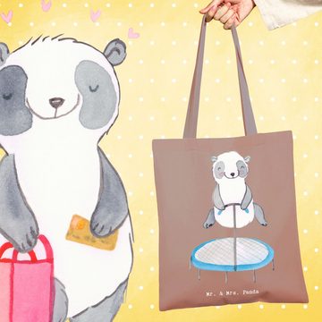 Mr. & Mrs. Panda Tragetasche Panda Trampolin springen - Braun Pastell - Geschenk, Trampolin Turnen (1-tlg), Modisches Design