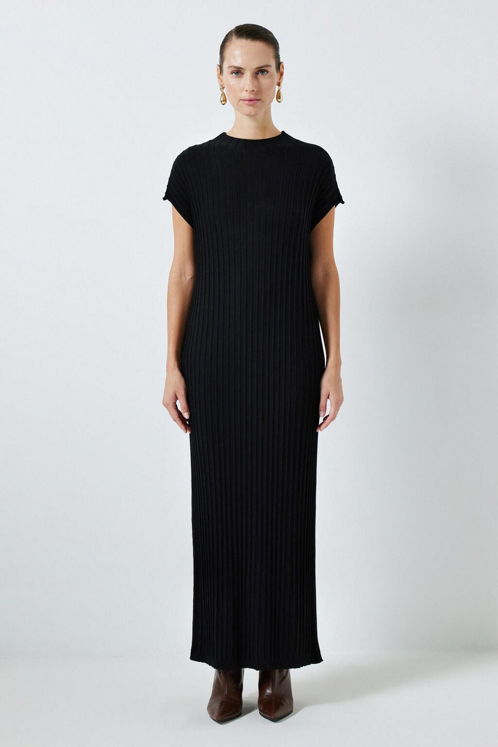 touche prive Maxikleid ÄRMELLOSES STRICKKLEID