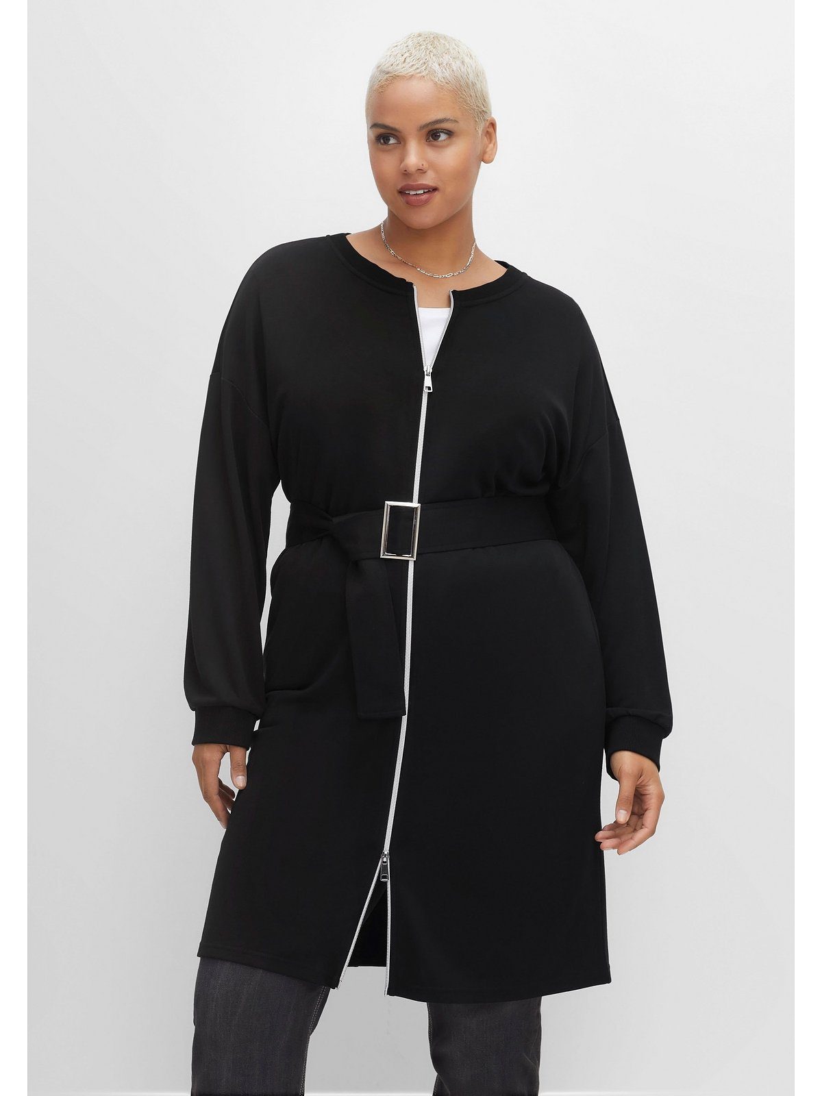 Sheego Shirtjacke Große Größen in dekorativem Gürtel Longform, mit