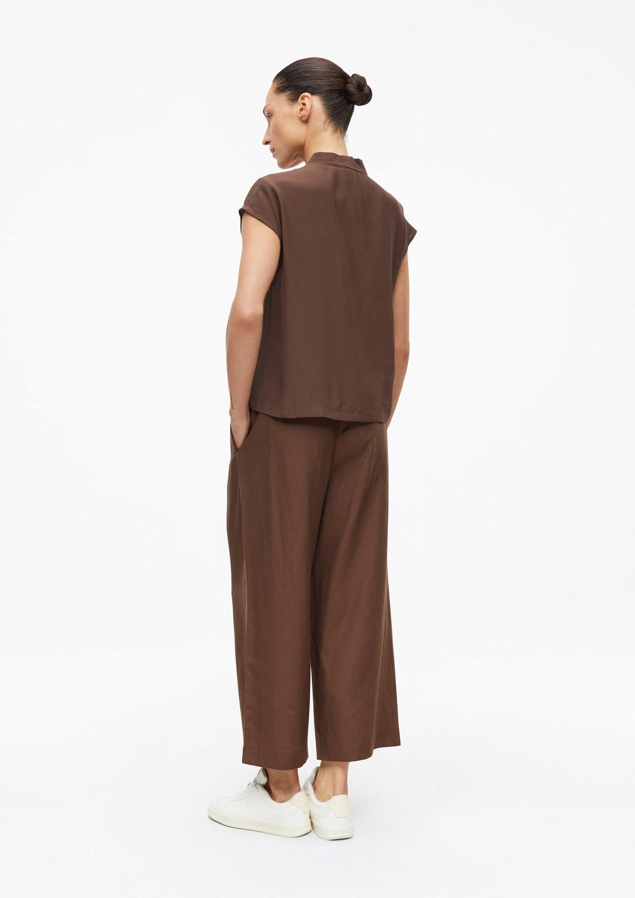 s.Oliver Blusentop Bluse Ärmellose Viskose-Bluse mit V-Ausschnitt