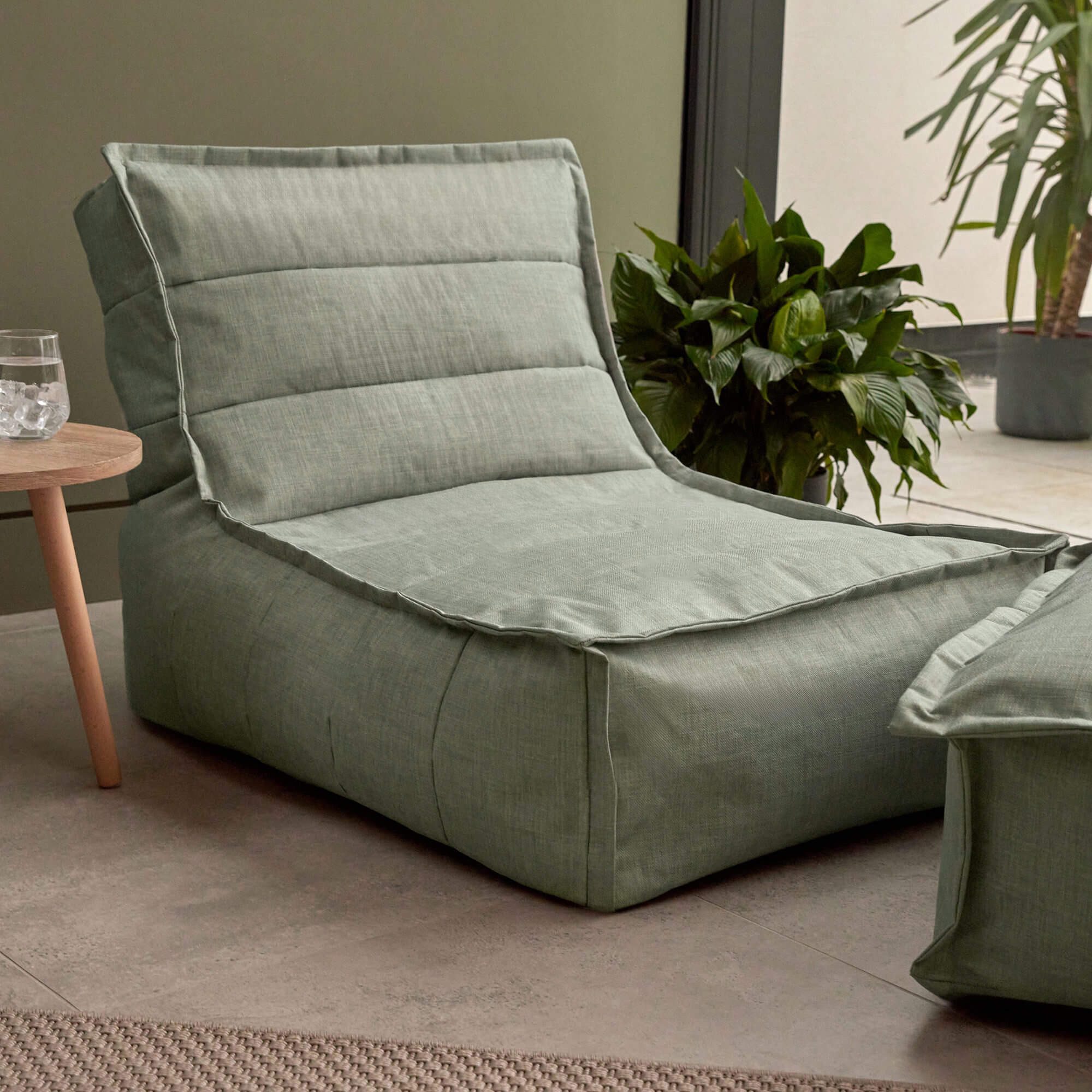 icon Sitzsack Liege Indoor Outdoor „Dolce", 75x75x96cm, Made in Germany, UV-beständig, wetterfest