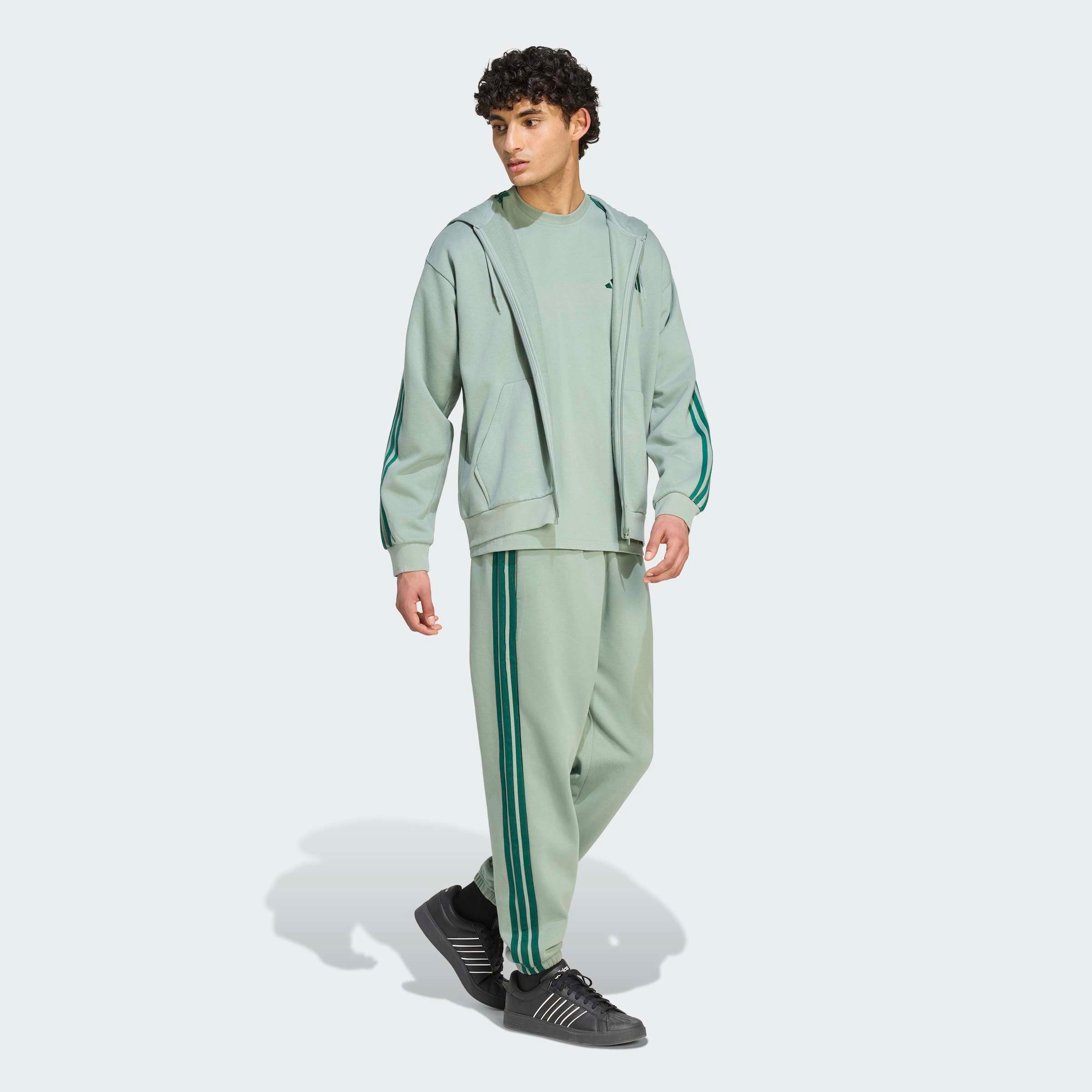 adidas Sportswear T-Shirt ESSENTIALS 3-STREIFEN, SINGLE JERSEY, BRANDING LINKE SCHULTER – Bild 5 von 5