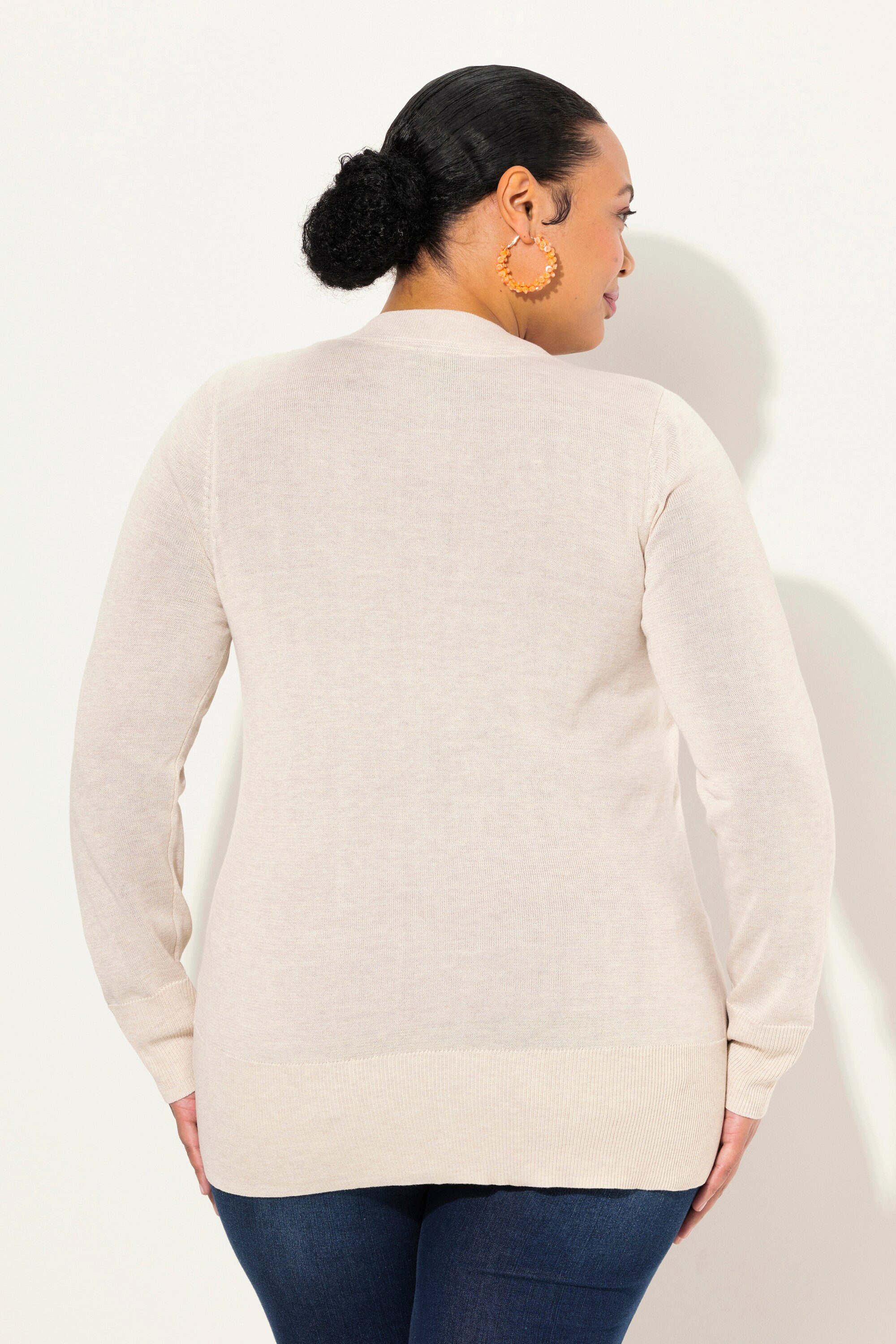 Ulla Popken Strickjacke Strickjacke V-Ausschnitt Knopfleiste Feinstrick Bestseller – Bild 3 von 5