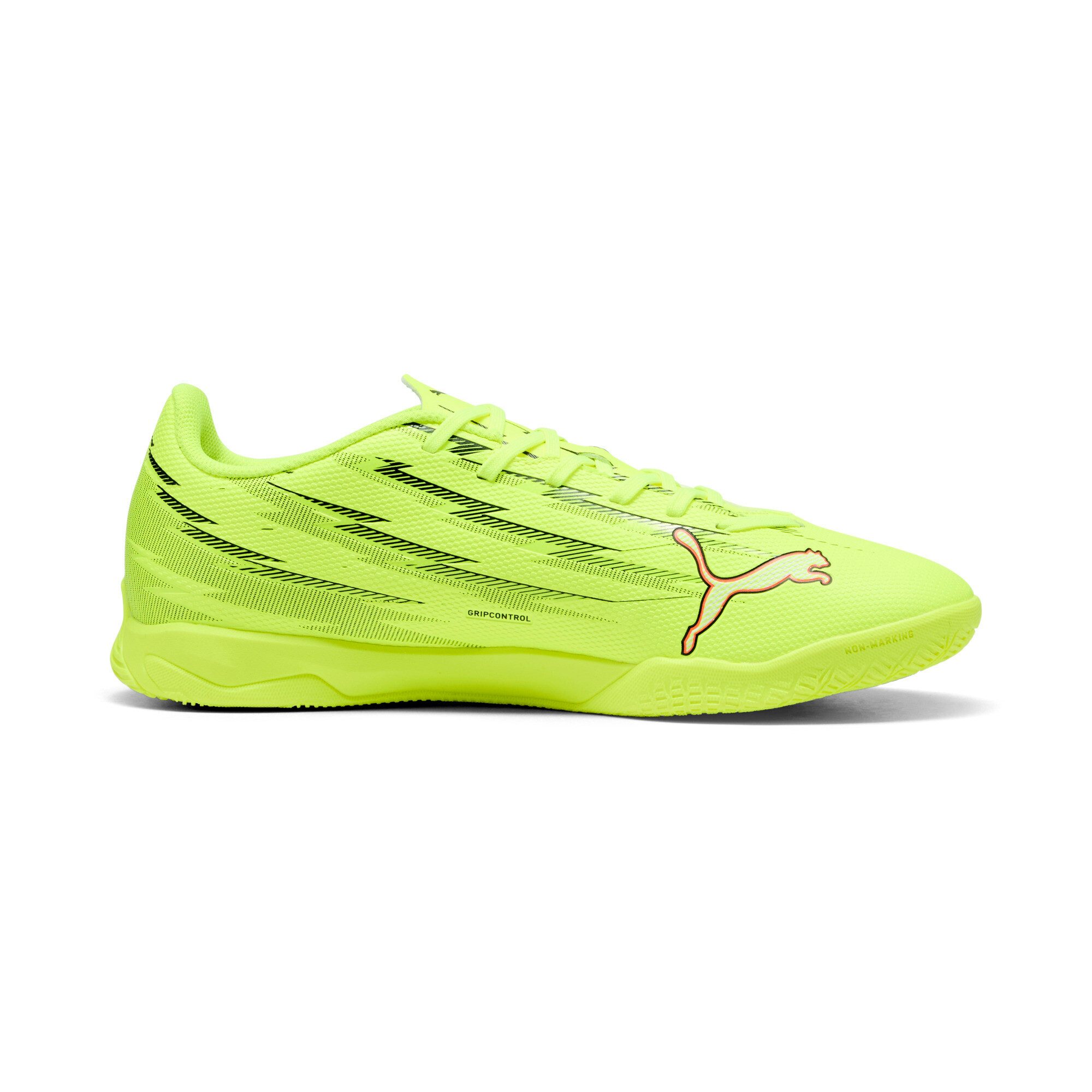 PUMA ULTRA 6 PLAY IT Sneaker für Halle und Straße, leichtes Funktions-Mesh, mit Stützrahmen