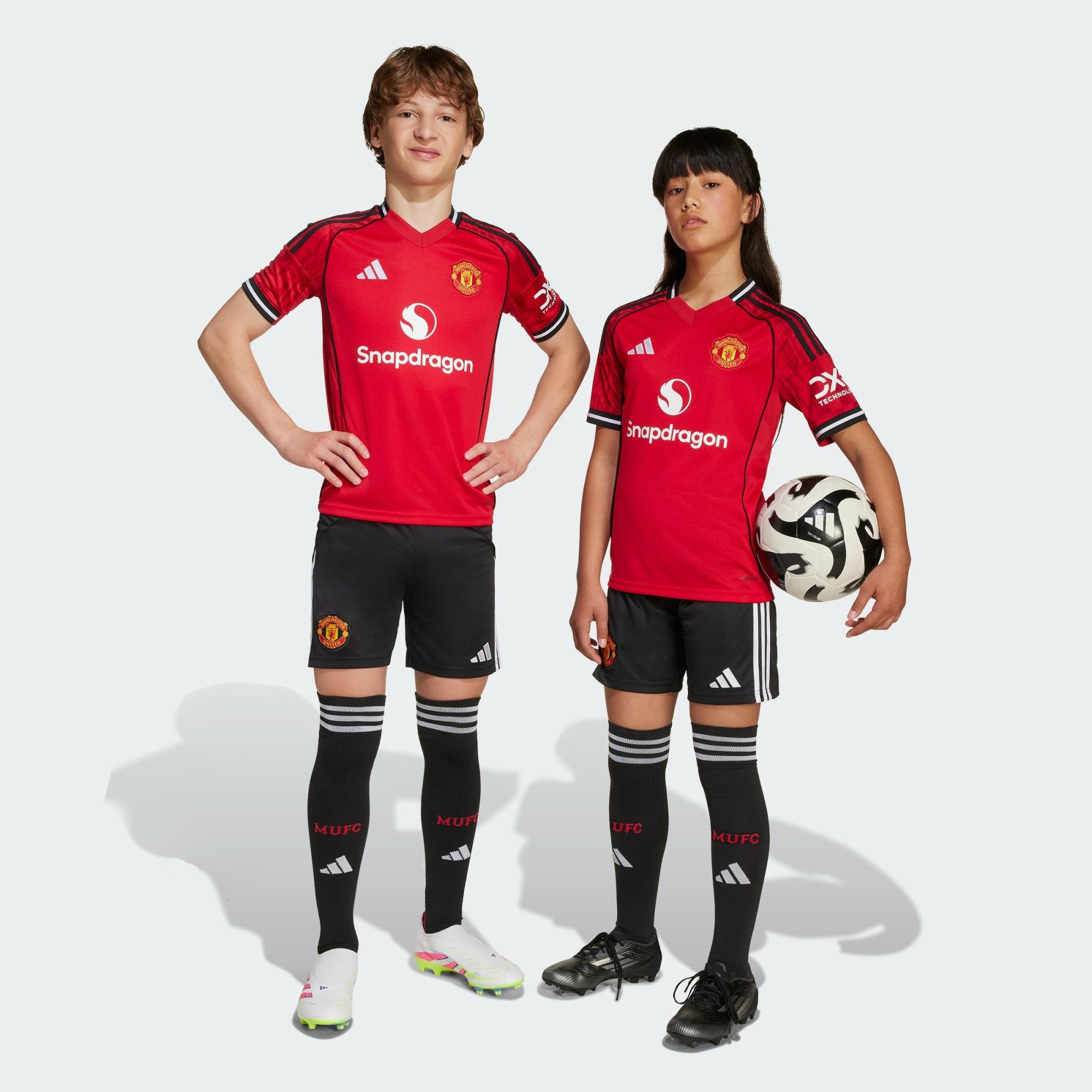 Shorts MANCHESTER UNITED 25/26 KIDS HEIMSHORTS