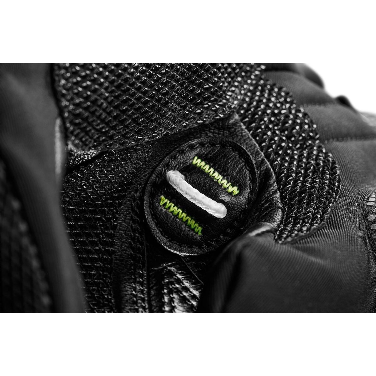 Leki Skihandschuhe WCR C-tech 3D Perfekter Skihandschuh für Rennläufer mit exzellentem Schutz