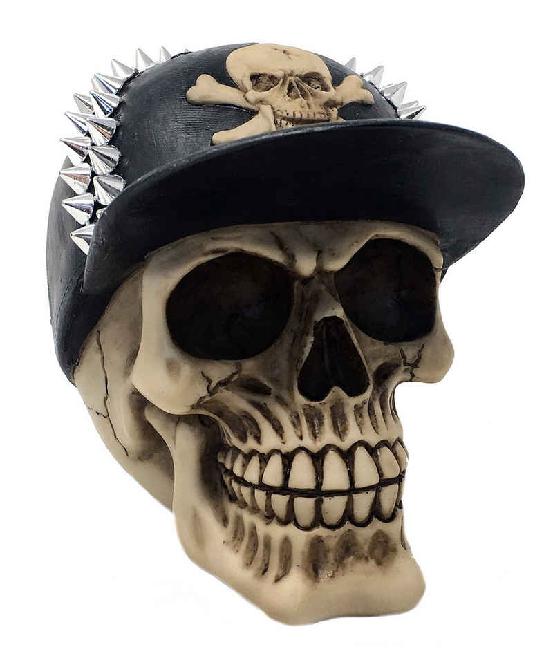 MystiCalls Dekofigur Totenkopf mit Nietenbaseballkappe Skull Gothic Figur (1 St), Perfekt zu jedem Anlass - Geburtstag, Weihnachten