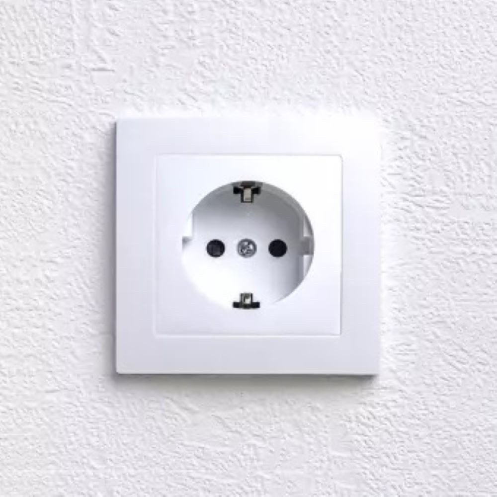 Lichtideen Schalter 7791 Levina Kunststoff 1 x Schukosteckdose weiß 16 Ampere (Diese Serie umfasst auch Dimmer, USB-Steckdosen, Dimmer, Kreuzschalter)