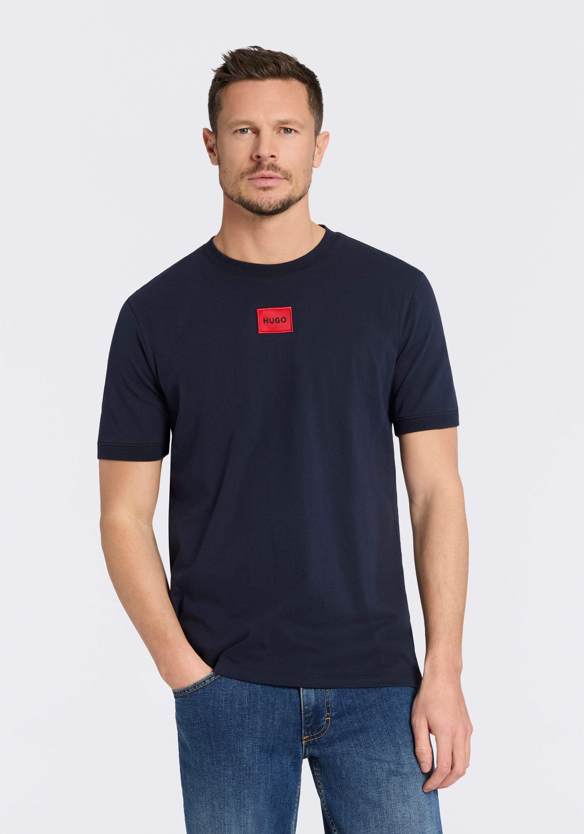 HUGO T-Shirt Diragolino Rundhalsausschnitt, Regular Fit, Logo-Label günstig online kaufen