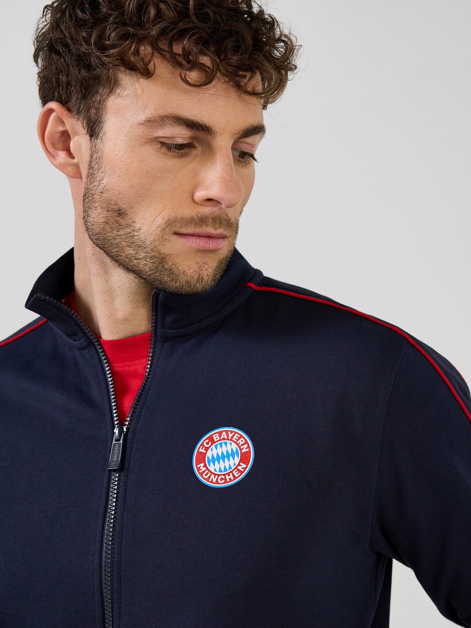 FC Bayern München Kapuzensweatjacke FC Bayern München, Zip-Jacke Essentials, Herren, Navy