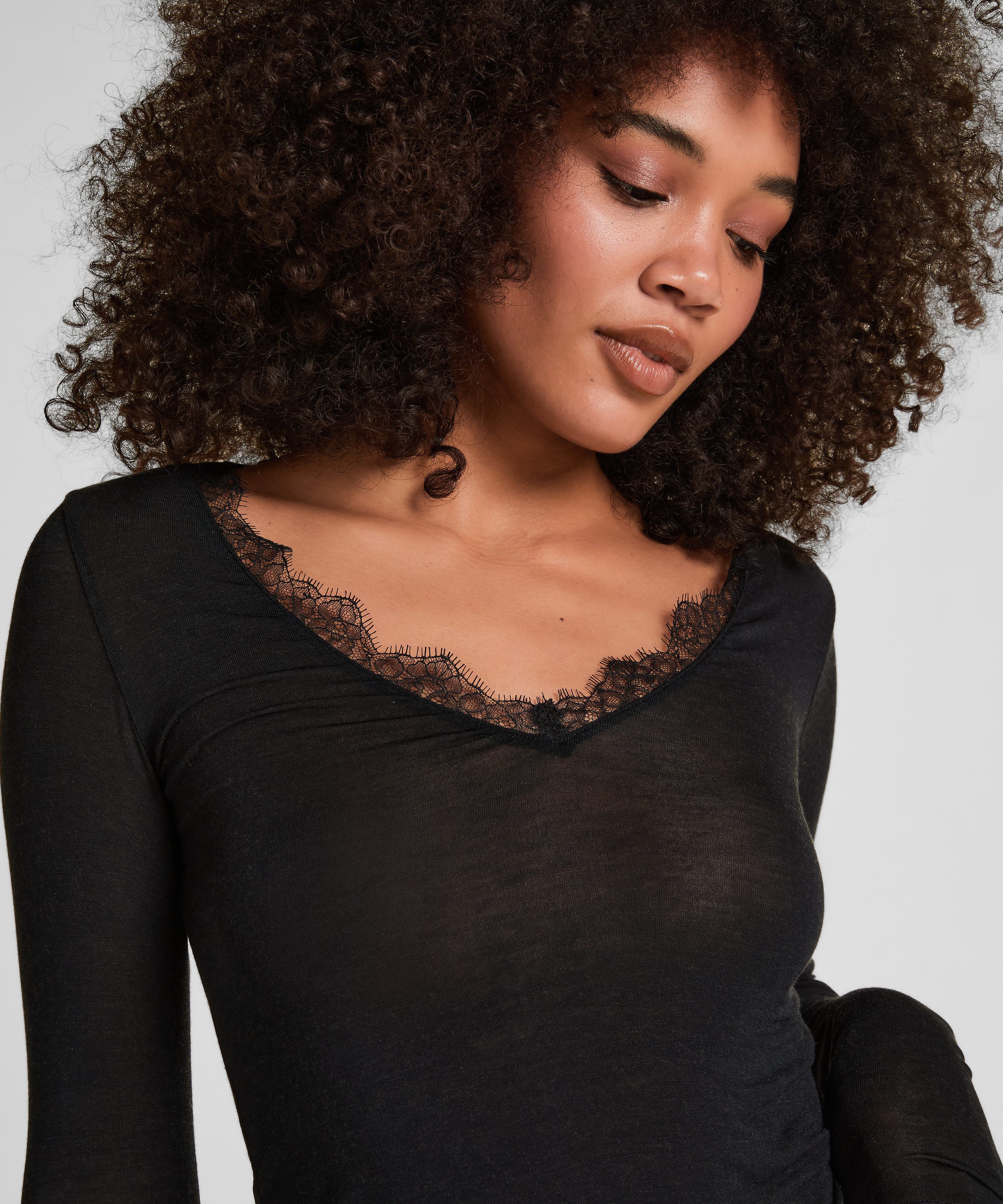 Hunkemöller Pyjama super soft Lace V-Neck shirt with Cashmere günstig online kaufen