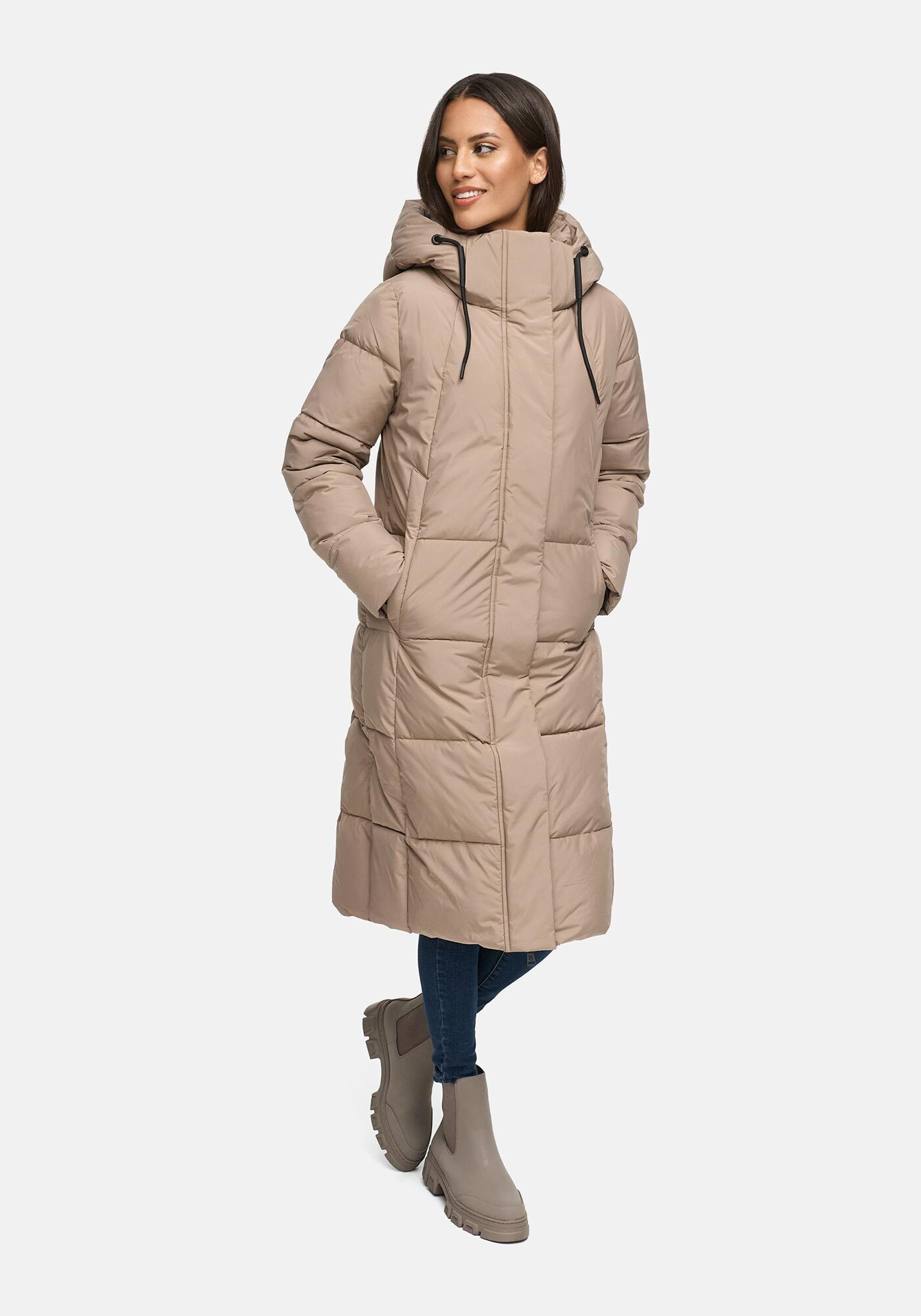 Marikoo Winterjacke Chumanii Warmer Wintermantel mit langem Schnitt für kalte Tage.