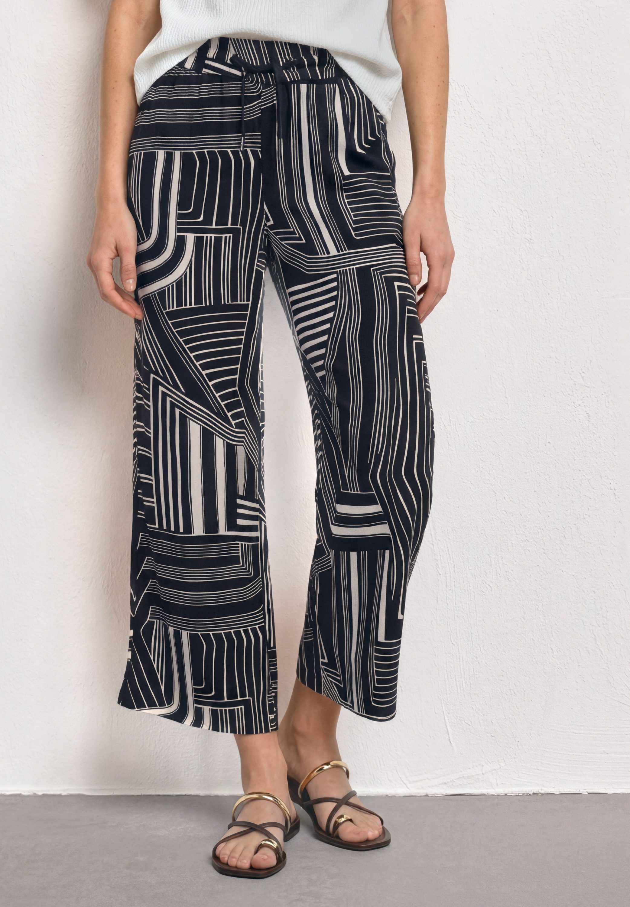 STREET ONE Stoffhose High Waist