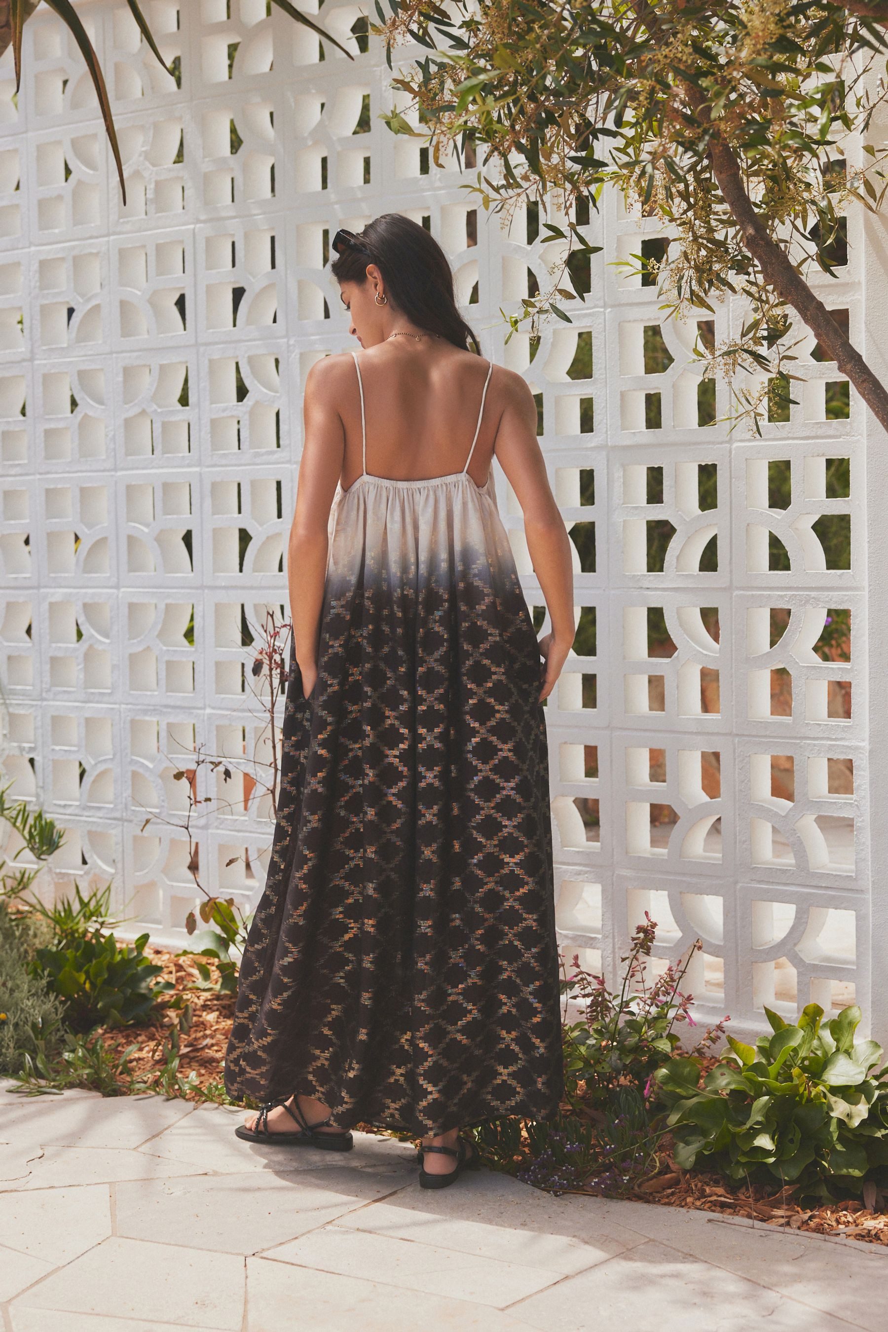 Next Maxikleid Voluminöses, sommerliches Maxikleid (1-tlg) günstig online kaufen