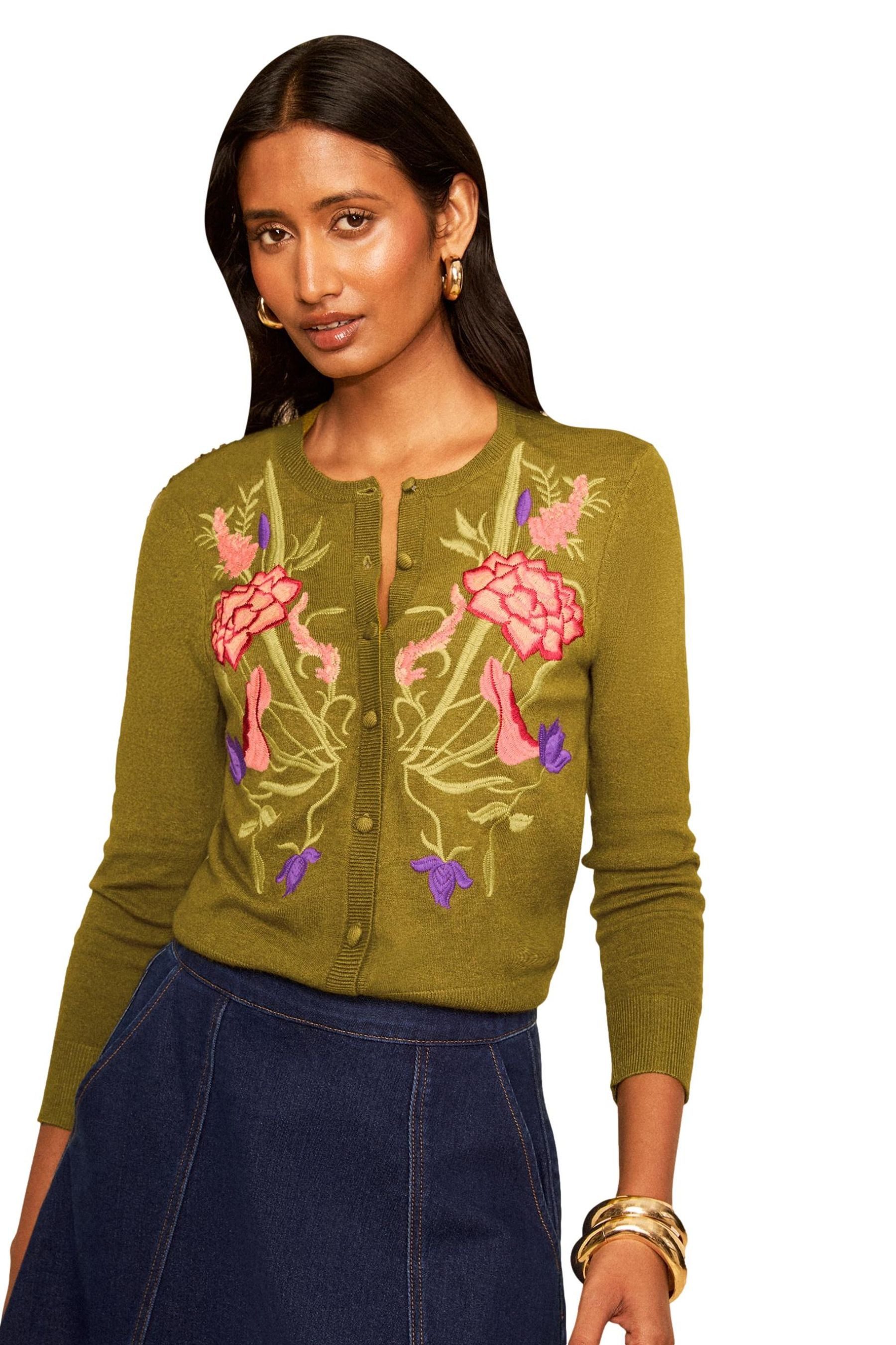 Love & Roses Strickjacke Love & Roses Strickjacke mit 3/4-Ärmel & Stickerei (1-tlg)
