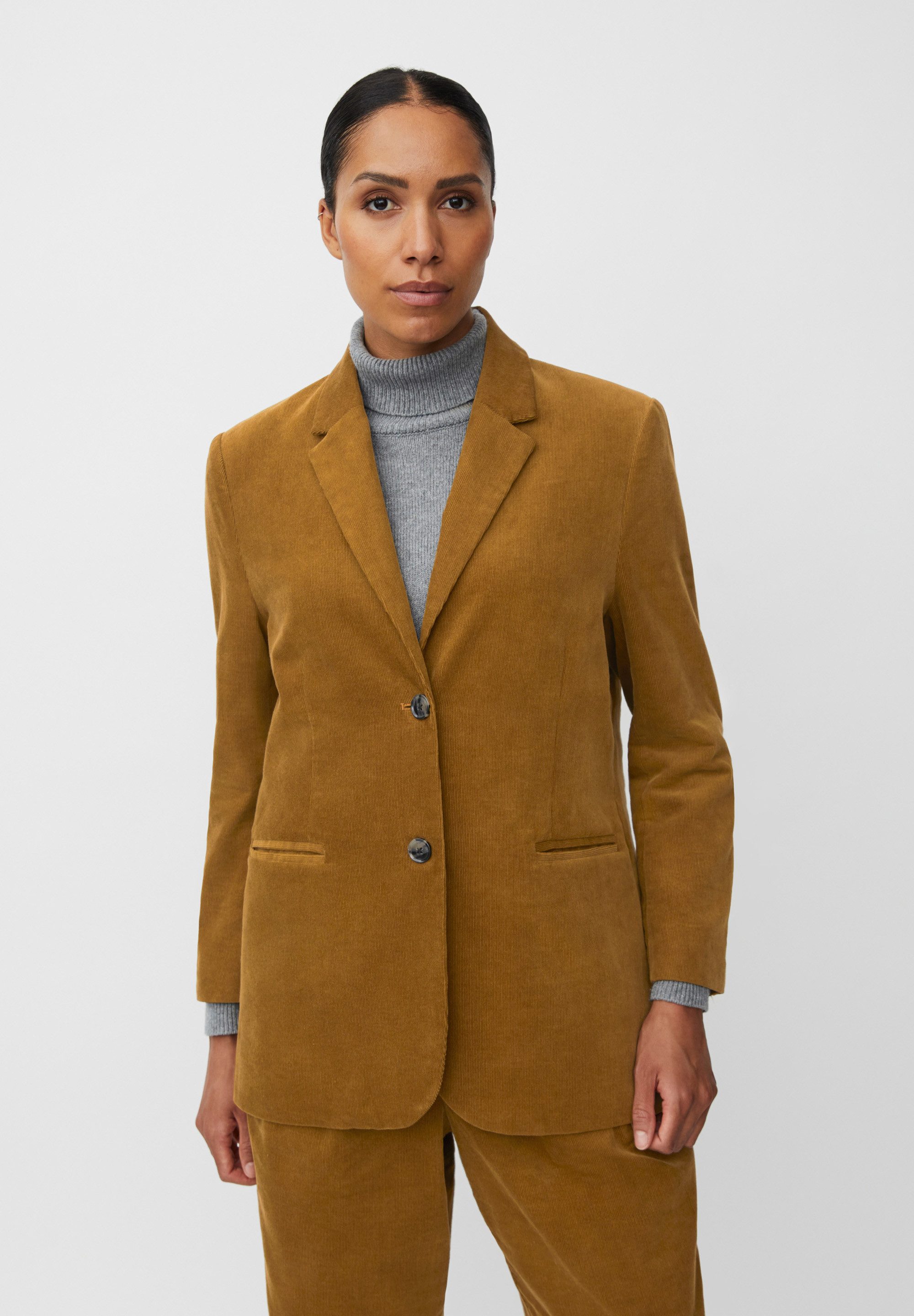 Masai Jackenblazer MaJaxi Stilvolle Konturen, komfortabler Sitz, harmonische Wirkung