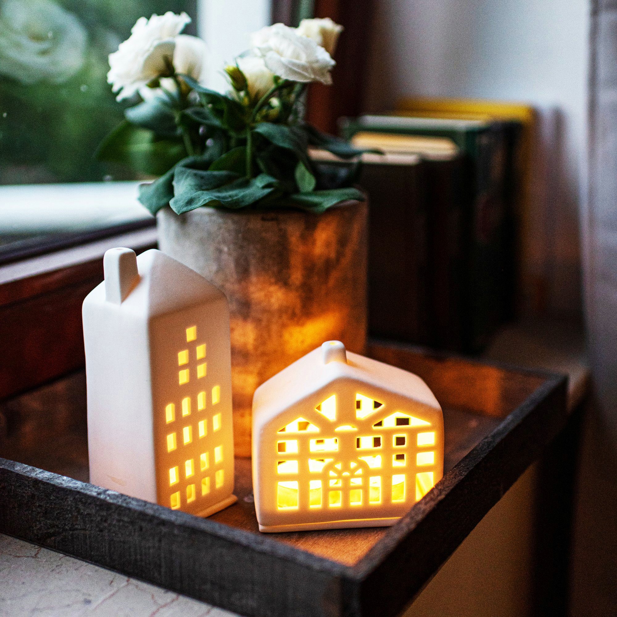 Keramik Parusia Deko Lichthaus glasierter, matt aus Kerzenteller, mit Set Dänisches und Fachwerkhaus 2er weißer Windlicht Design, Wohnhaus
